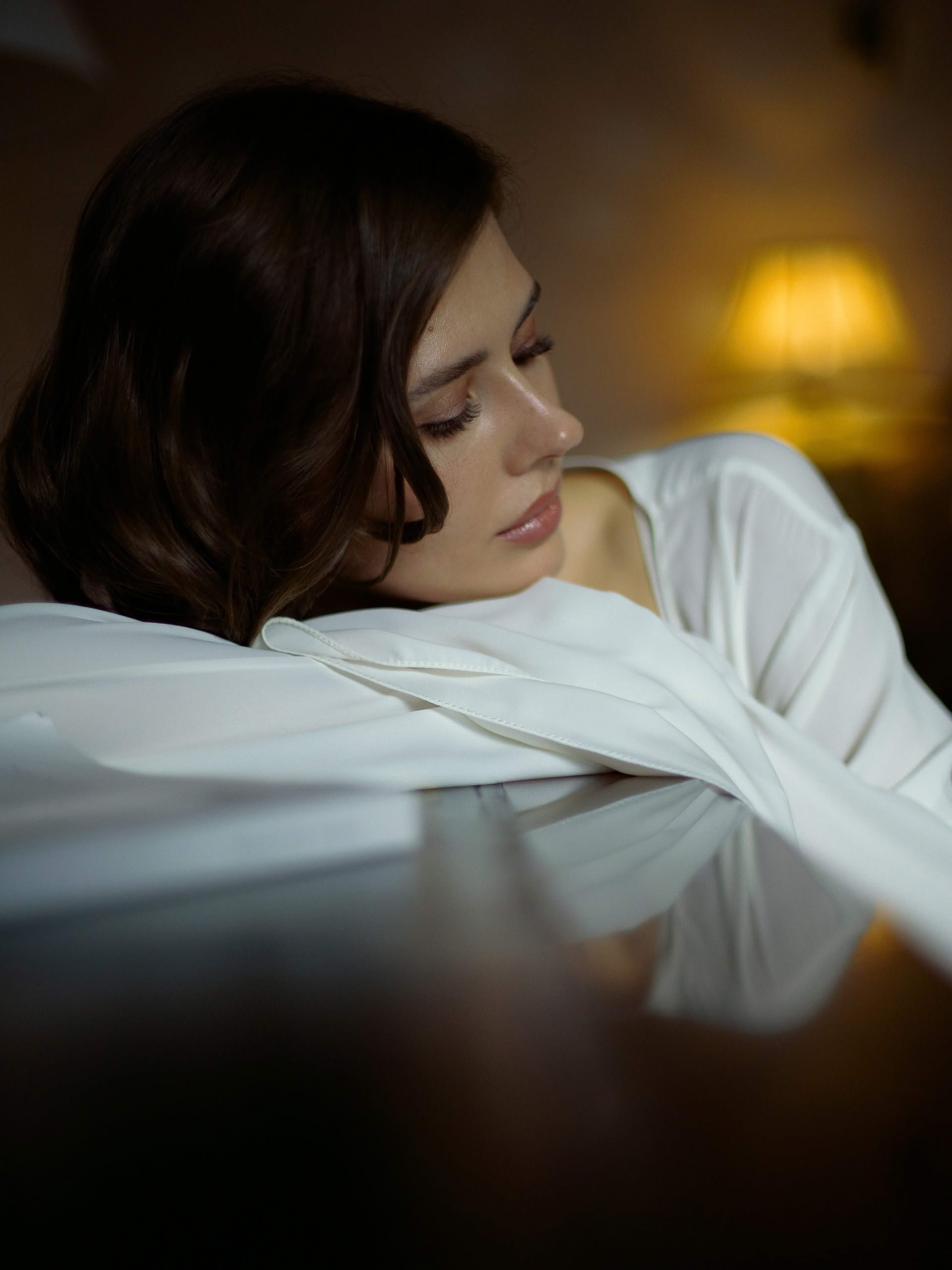 утро невесты невеста в интерьере отеля портрет сборы невесты СПб