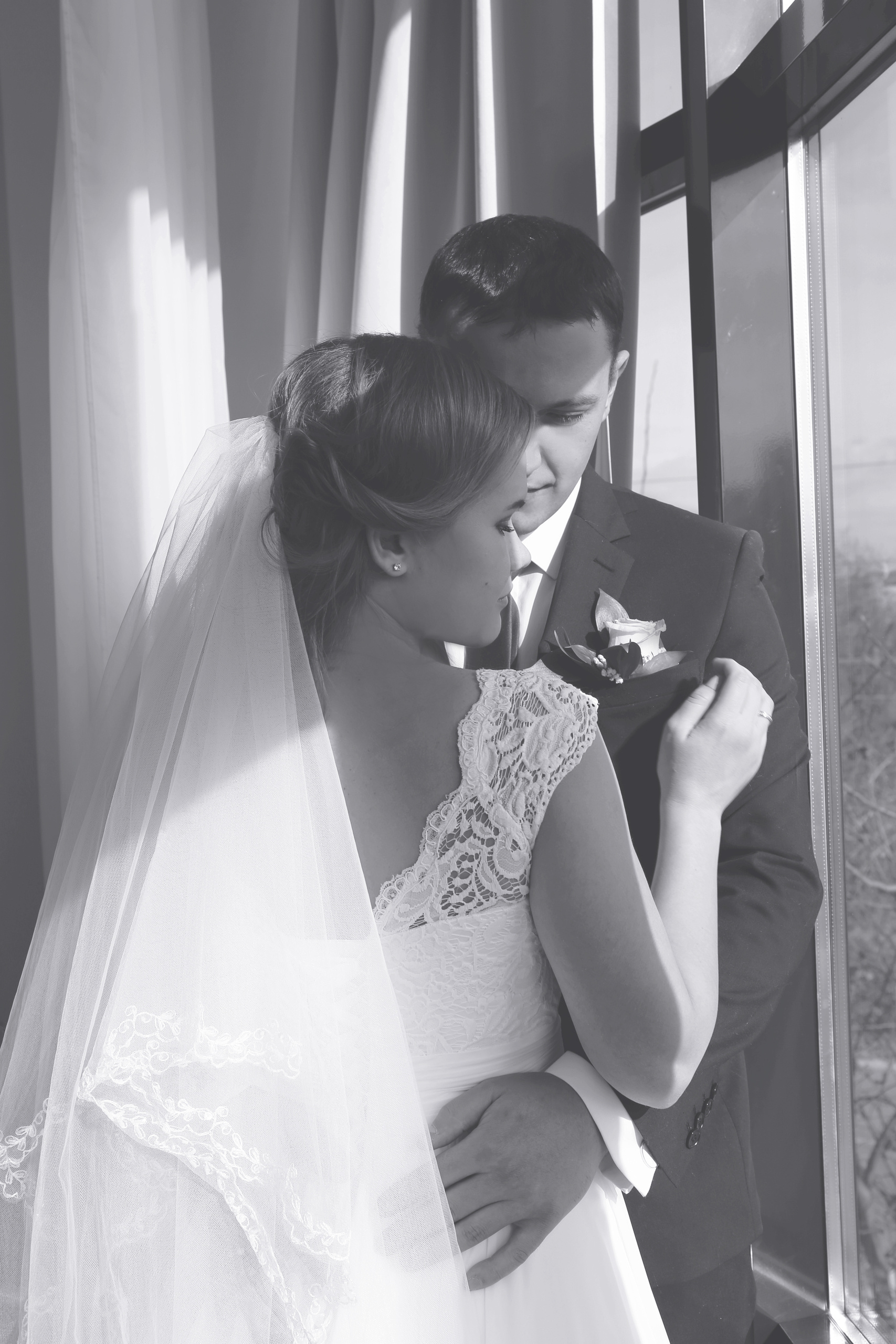 Цены на фотоуслуги, цены на фотосессии, сколько стоит. Свадебный и семейный профессиональный фотограф в Ростове-на-Дону , Кри