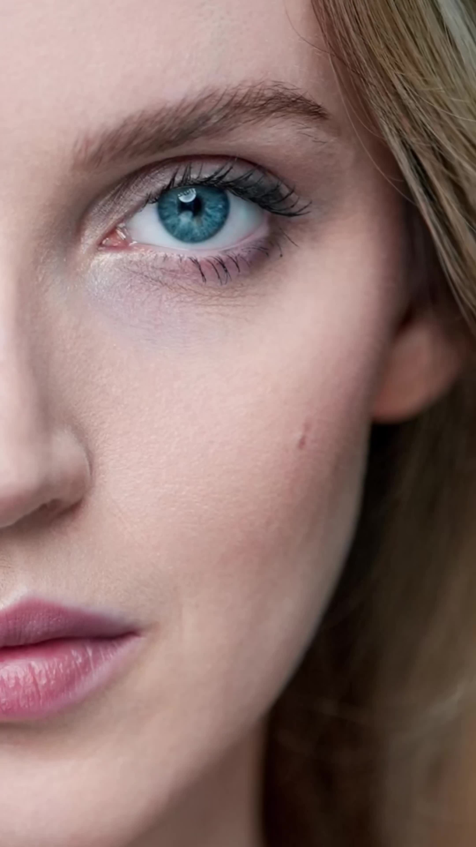 Александра актерские материалы. Портретная съемка в Москве, студийный фотограф Игорь Фомин