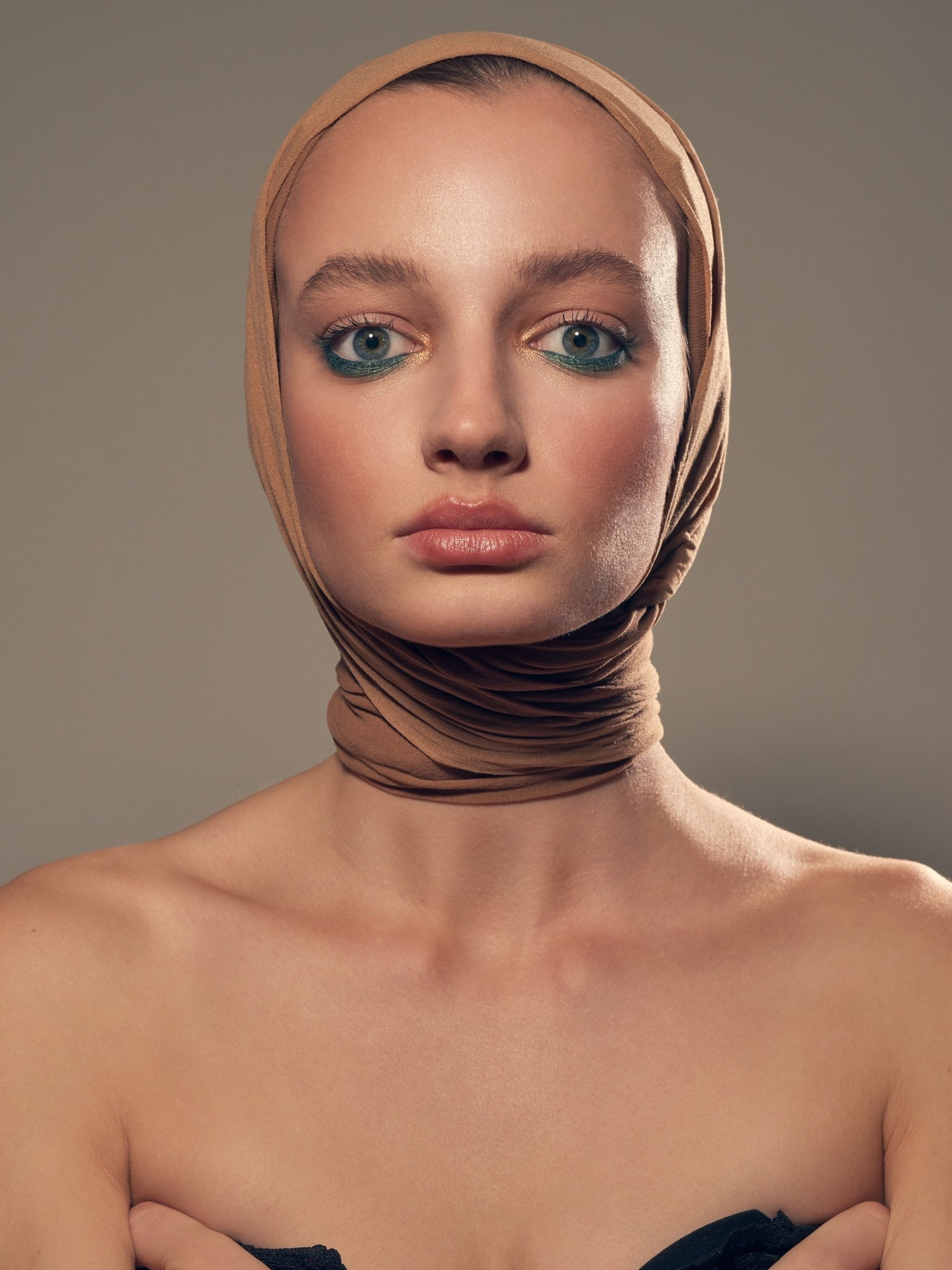 Съёмка для маркетплейсов и интернет-магазинов. Фотограф в Москве Михаил Елизарьев