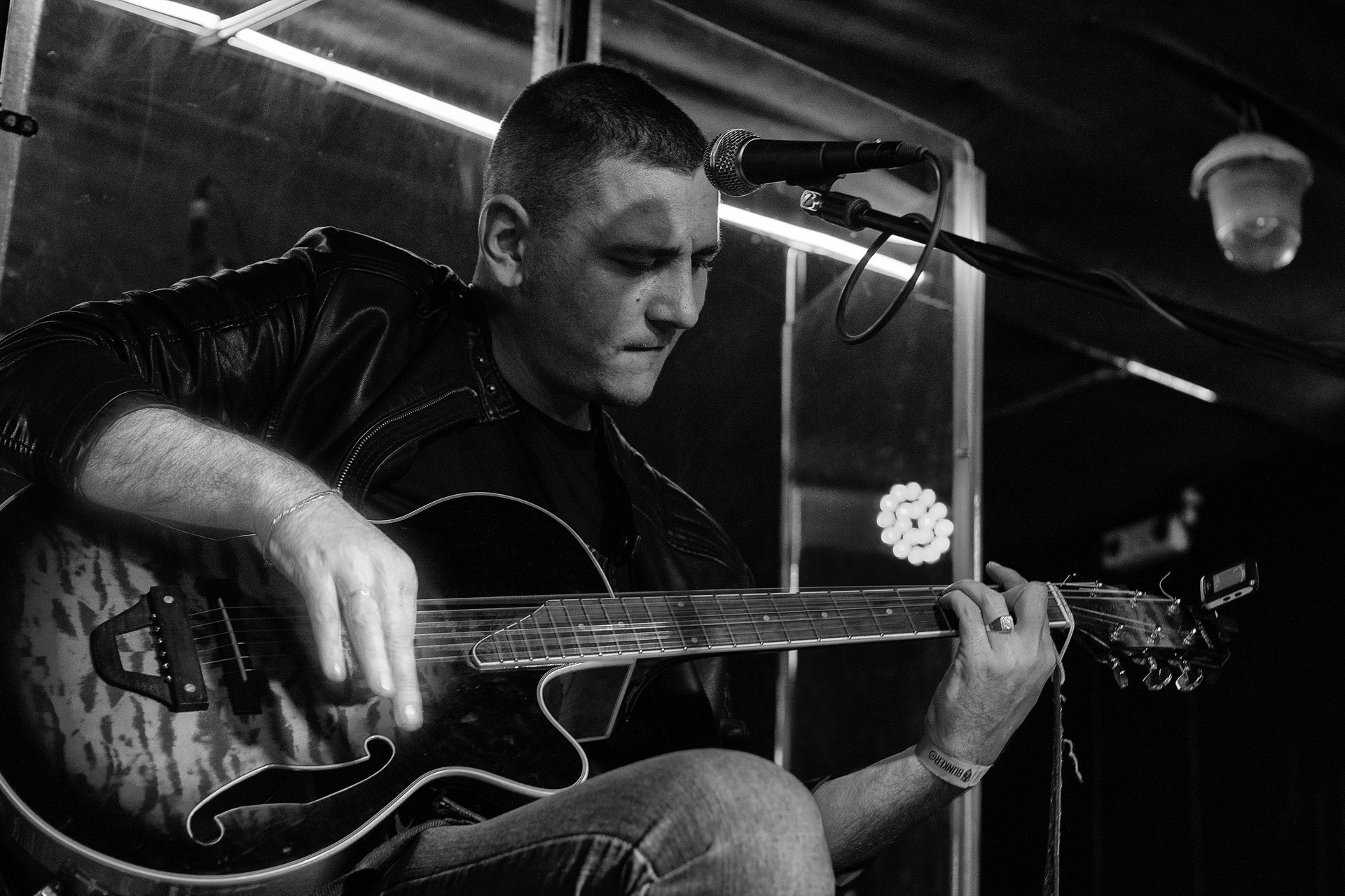 Музыка в фотографиях