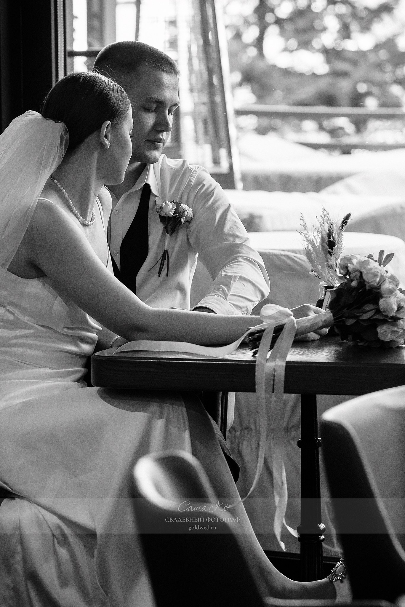 Идеальные фото для молодоженов: Новосибирск, эмоции и стиль. Свадебный и семейный, event фотограф, фоторепортаж в Новосибирске — Саша Кё