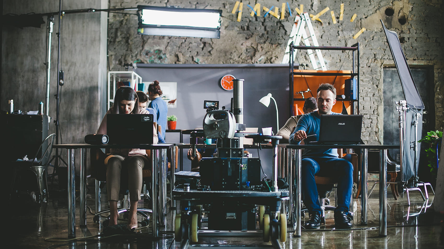 Давай поменяемся. Медиапродакшн Ruvision — wow-презентация вашего бизнеса