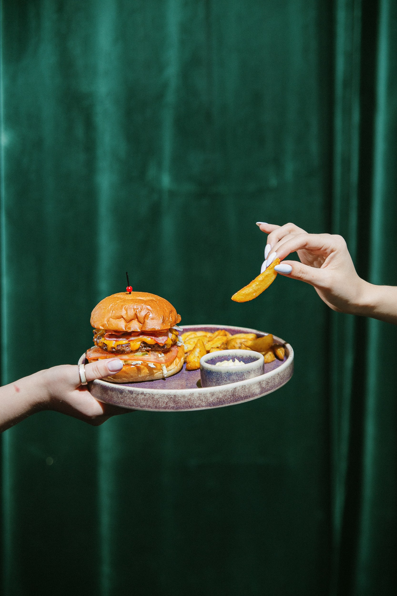 Фуд фотограф Александр Лисицин | Фотосъемка еды в Екатеринбурге