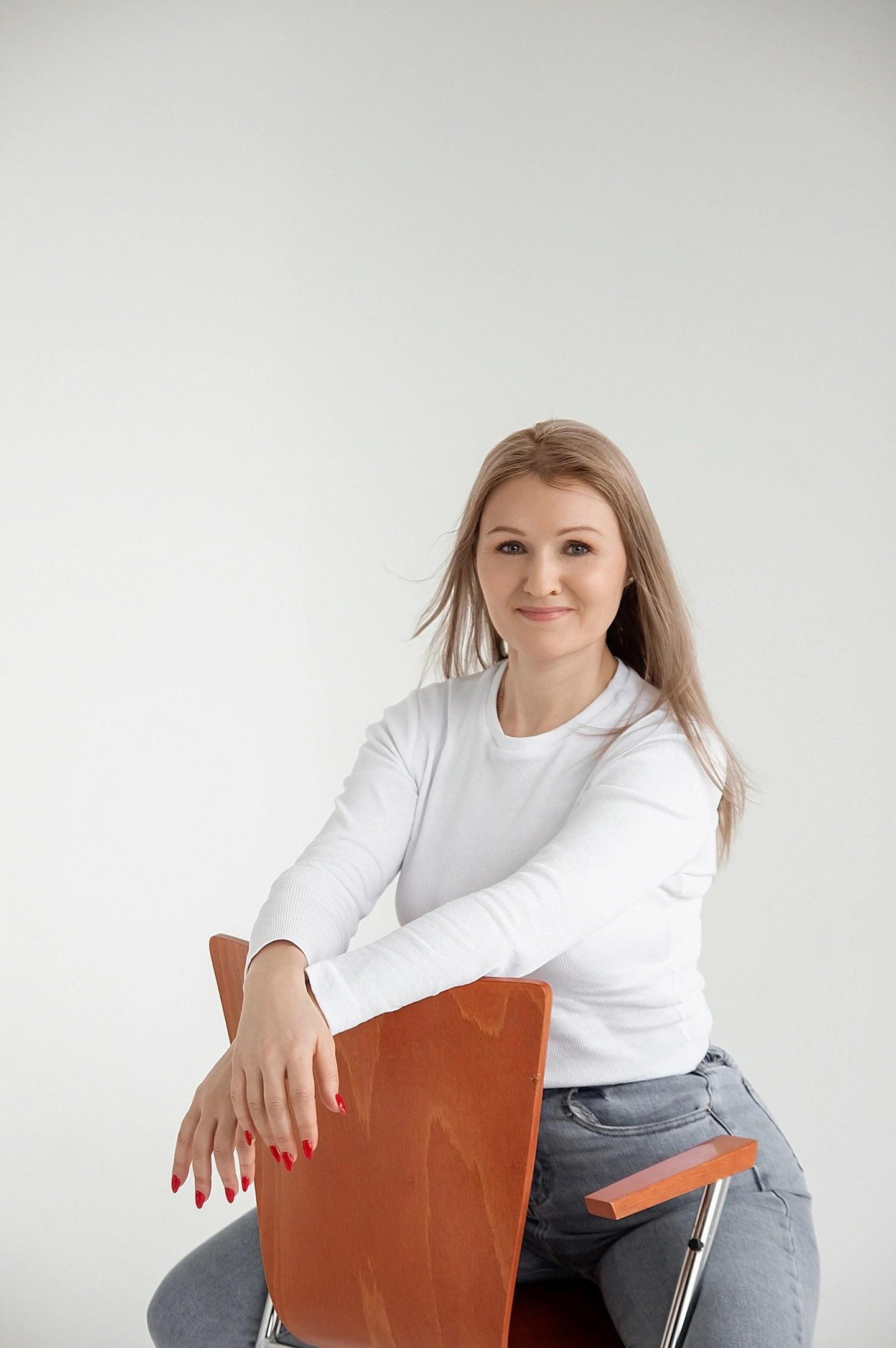 Елена У&nbsp;38 лет, 163&nbsp;см, 88_70_98