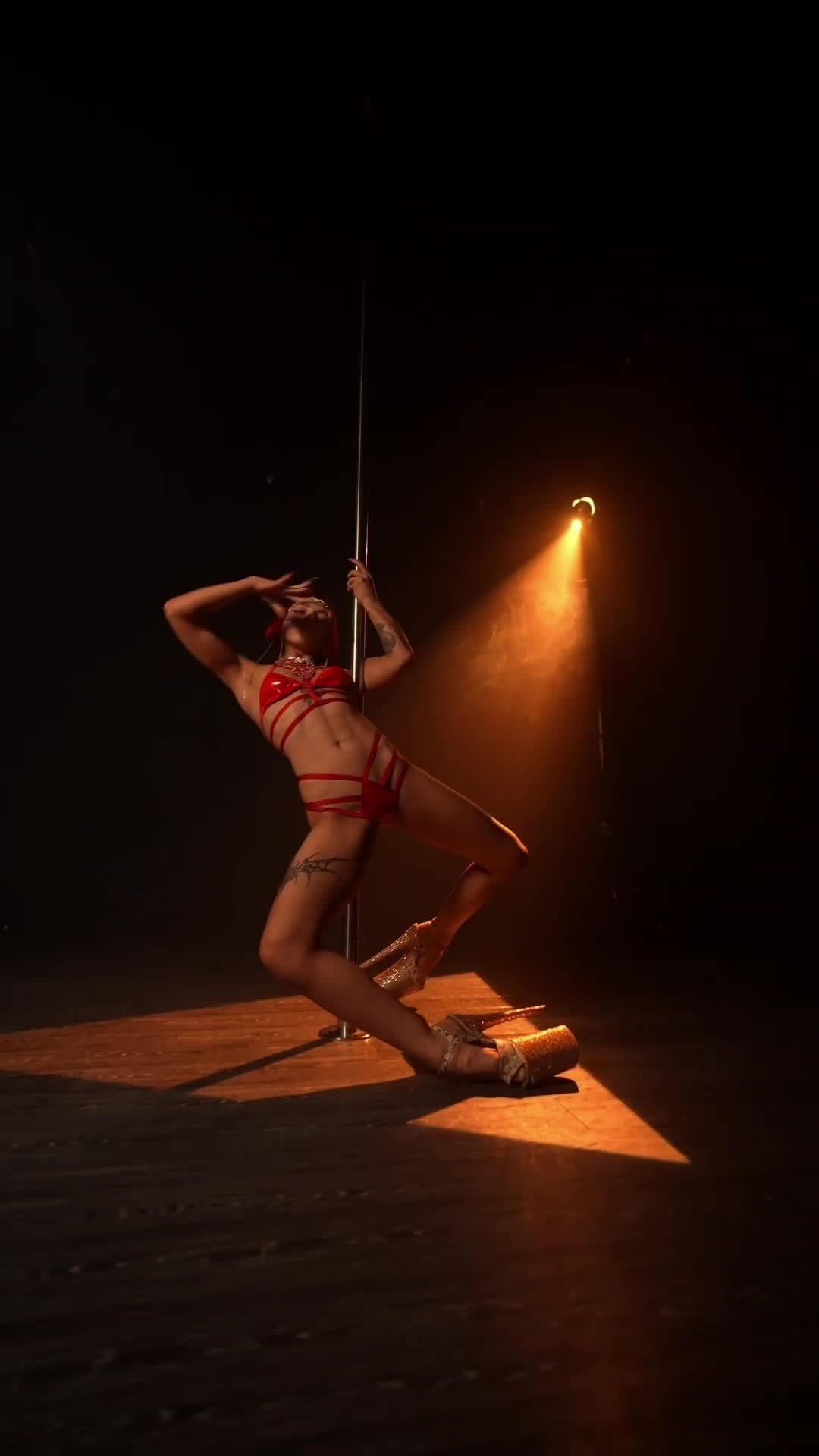 Локации Сцена. Studio 4U — Для танца. Для фото. Для тебя