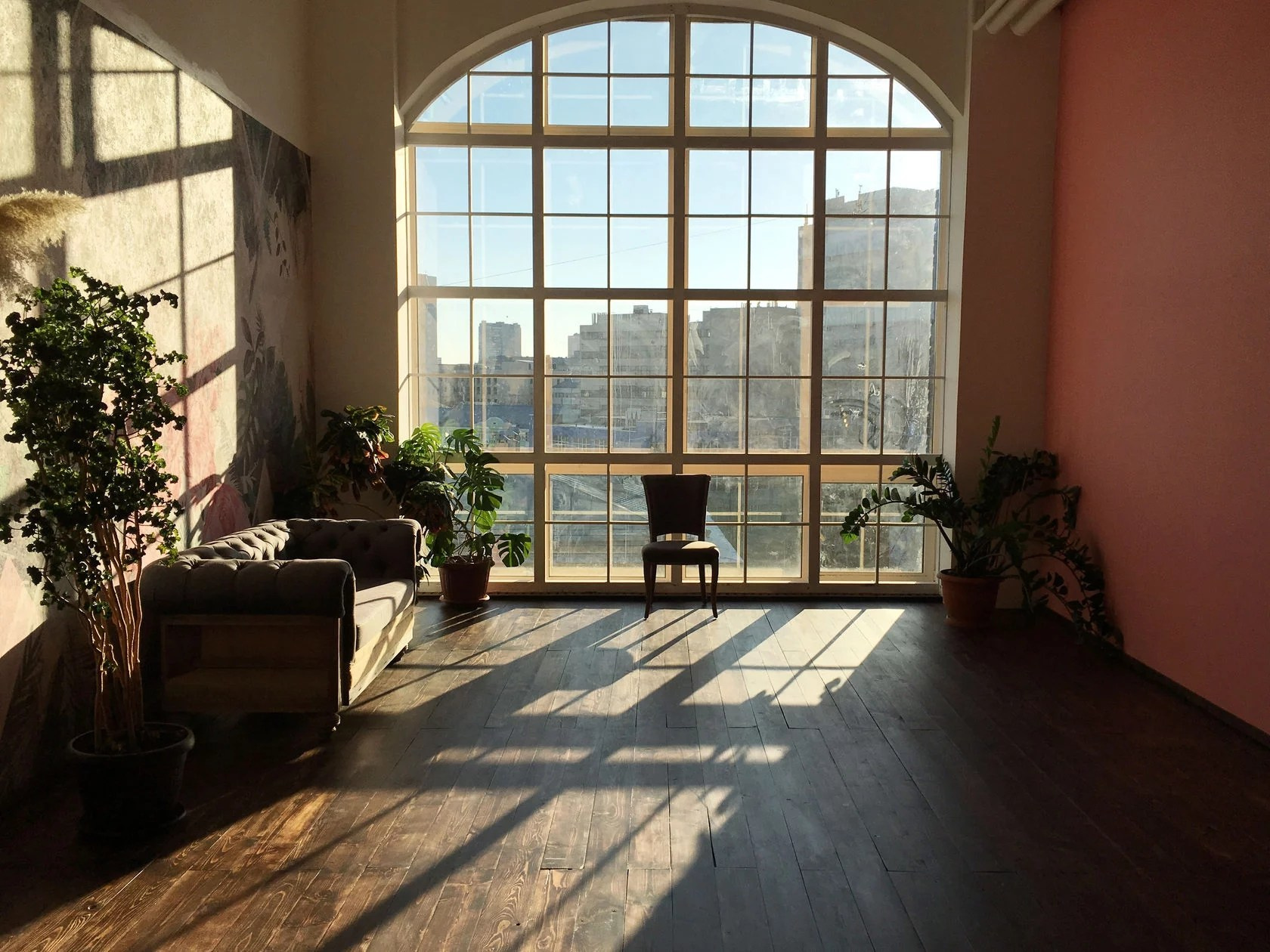 Фотостудии для свадебной фотосессии в Москве