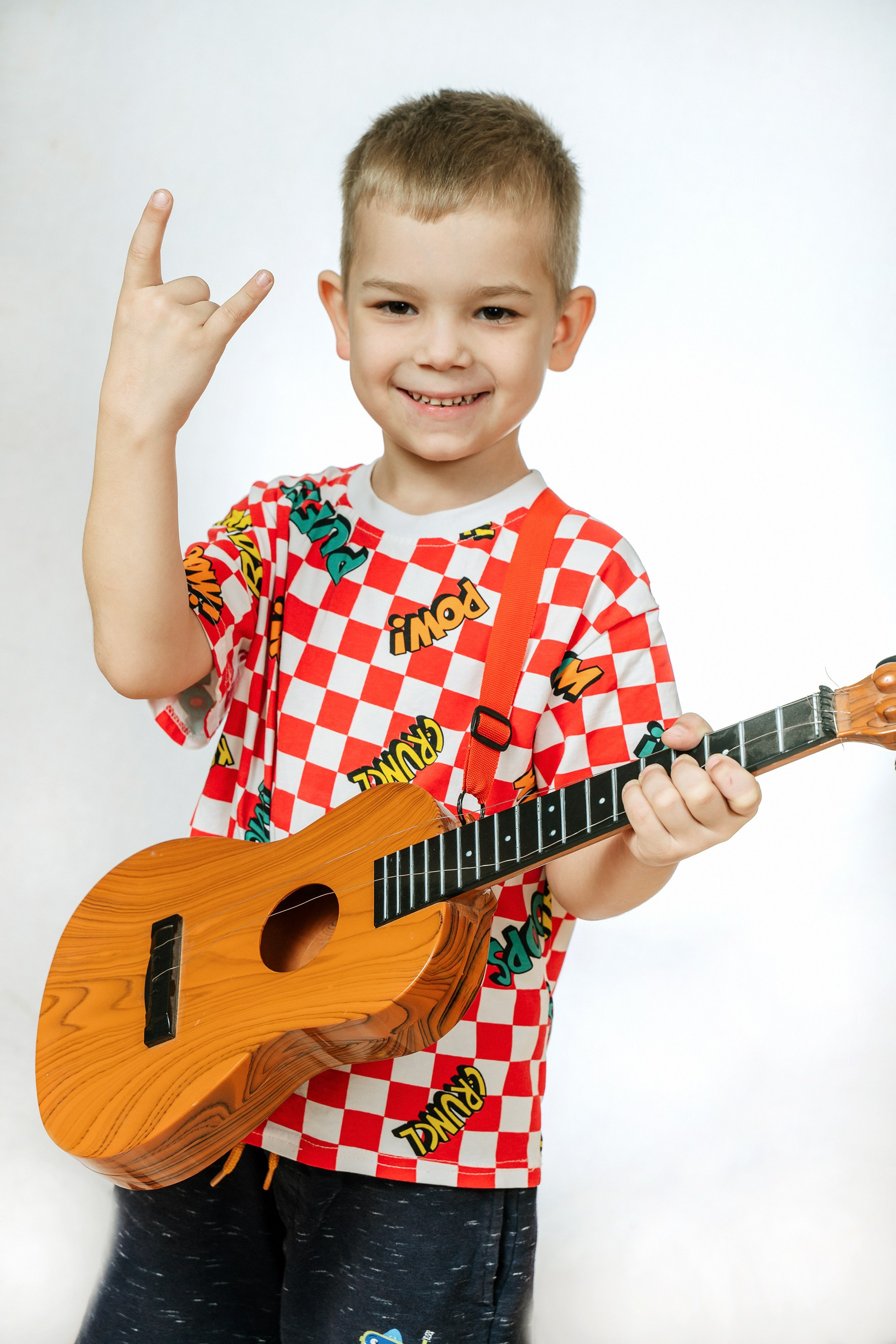 Выпускные альбомы, школьные фотосессии в городе Новороссийске