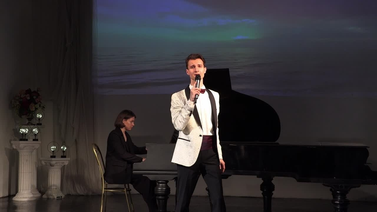 Максим Стафеев — певец, артист музыкального театра. Питер-Афиша. Мероприятия со вкусом Питера