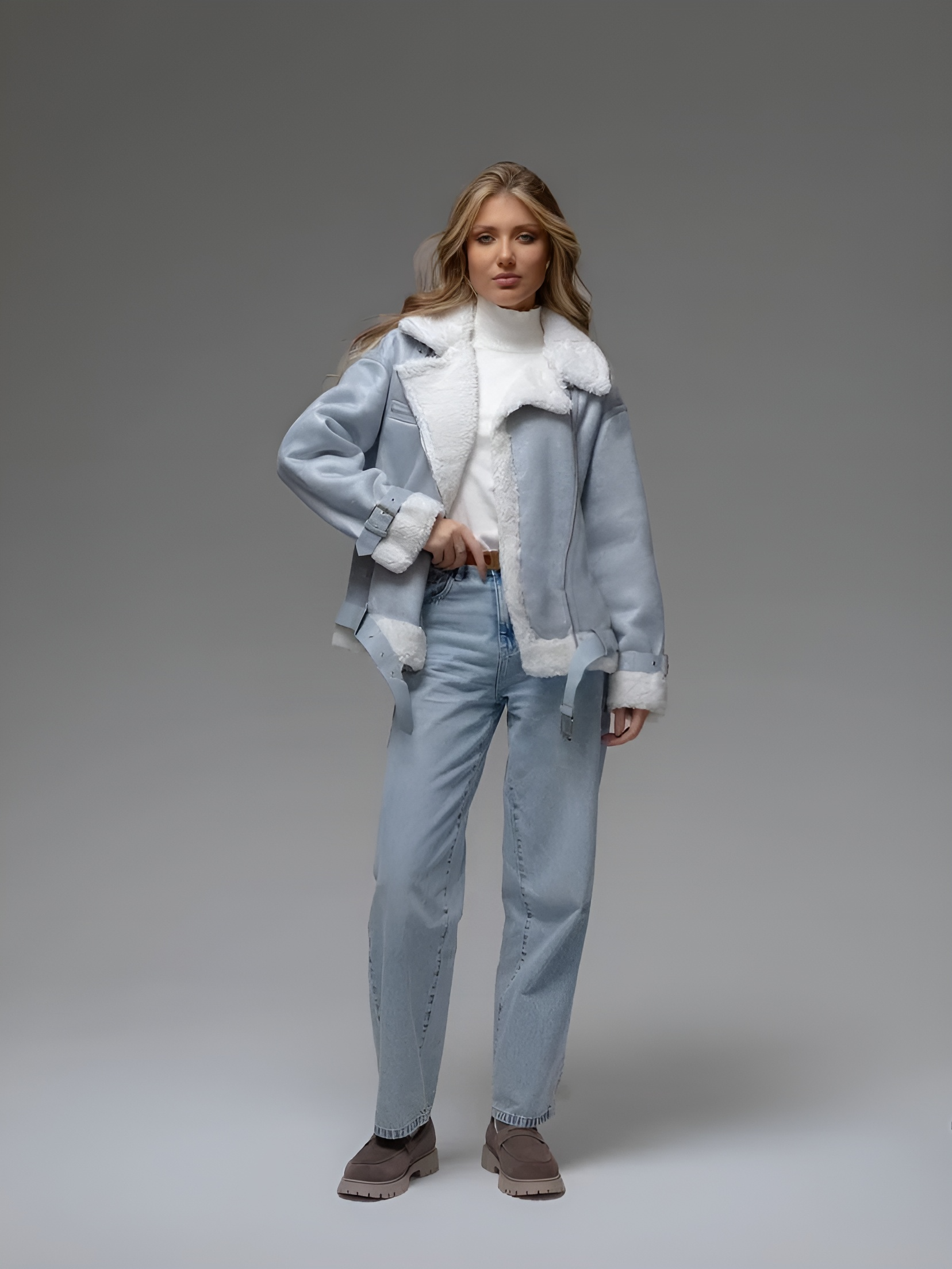 Предметная съемка женских костюмов для маркетплейсов