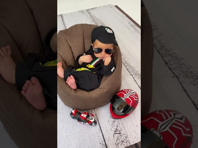 Фотосессия новорождённых. Фотограф Беременности и Новорождённых в Кемерово