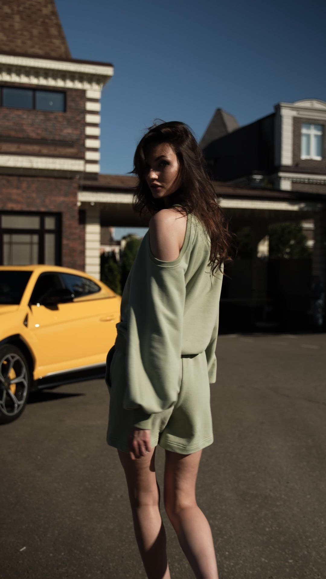 Бренды одежды. Фото и видео производство для клиентов под различные задачи