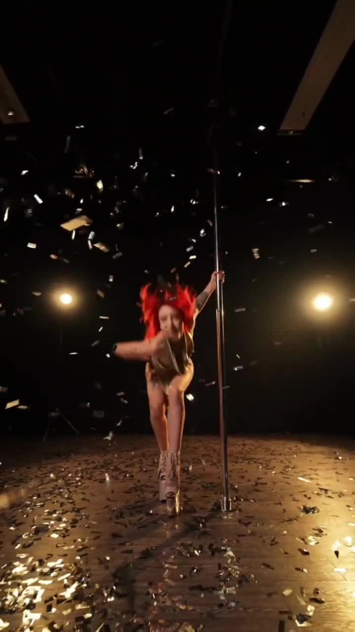 Реквизит. Studio 4U — Для танца. Для фото. Для тебя