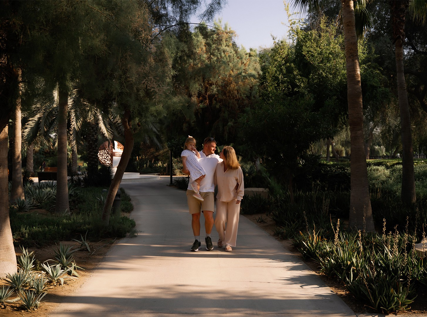 фотограф в Абу Даби, семейная фотосессия в парке