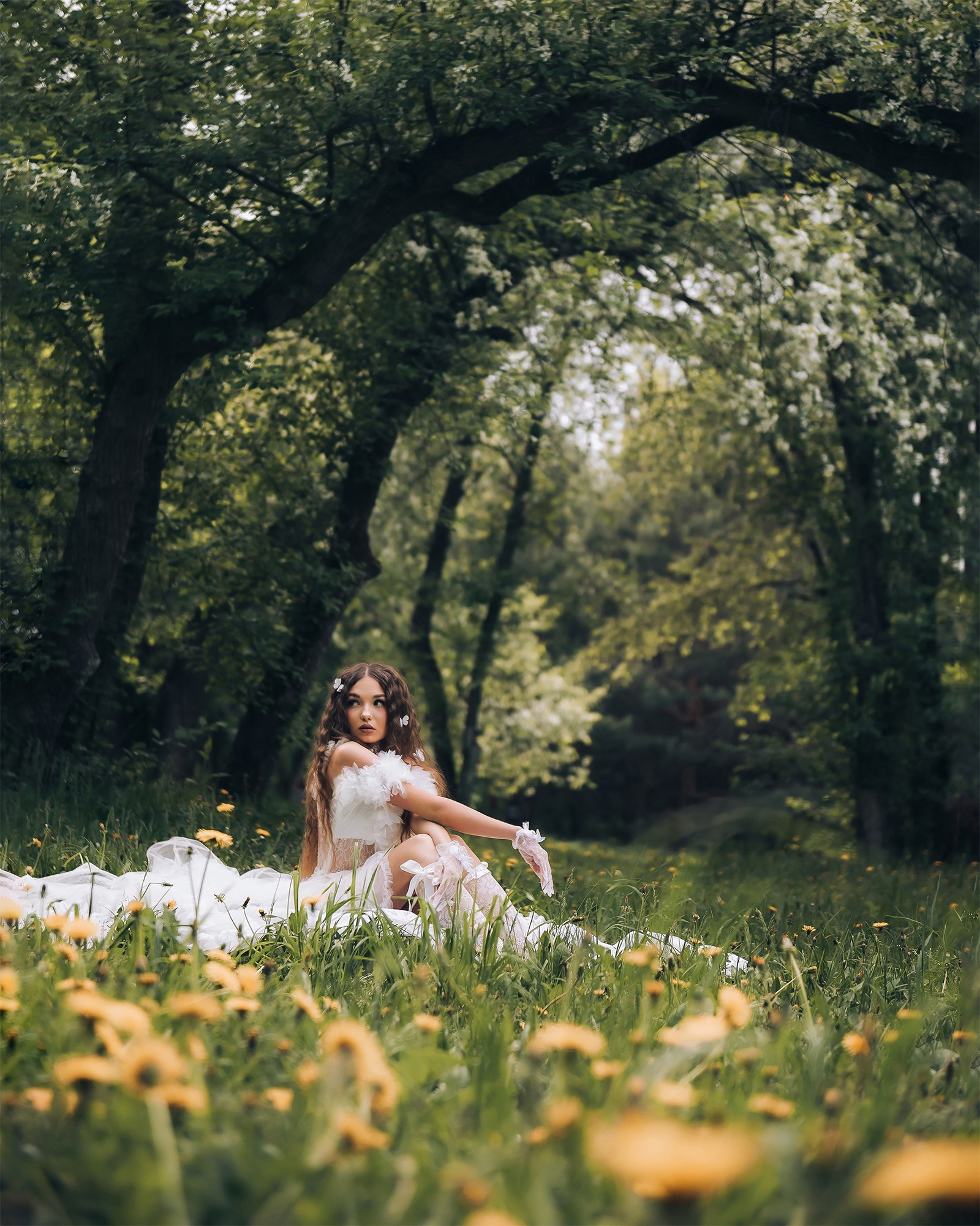 Весенняя фотосессия в яблонях