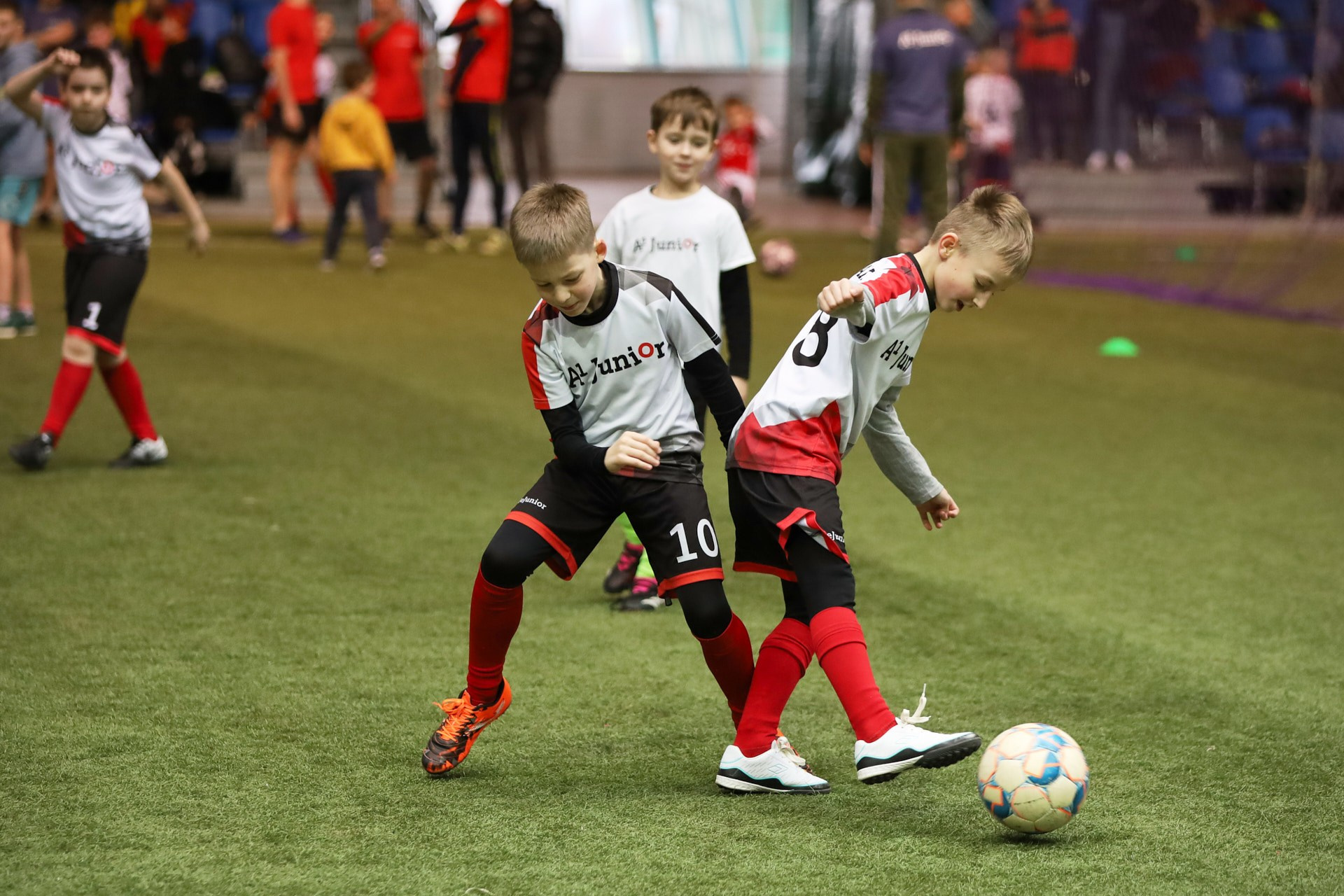 Футбольный турнир для родителей А1Юниор прошел в Минске. Репортажный фотограф в Минске. Алексей Матюшков