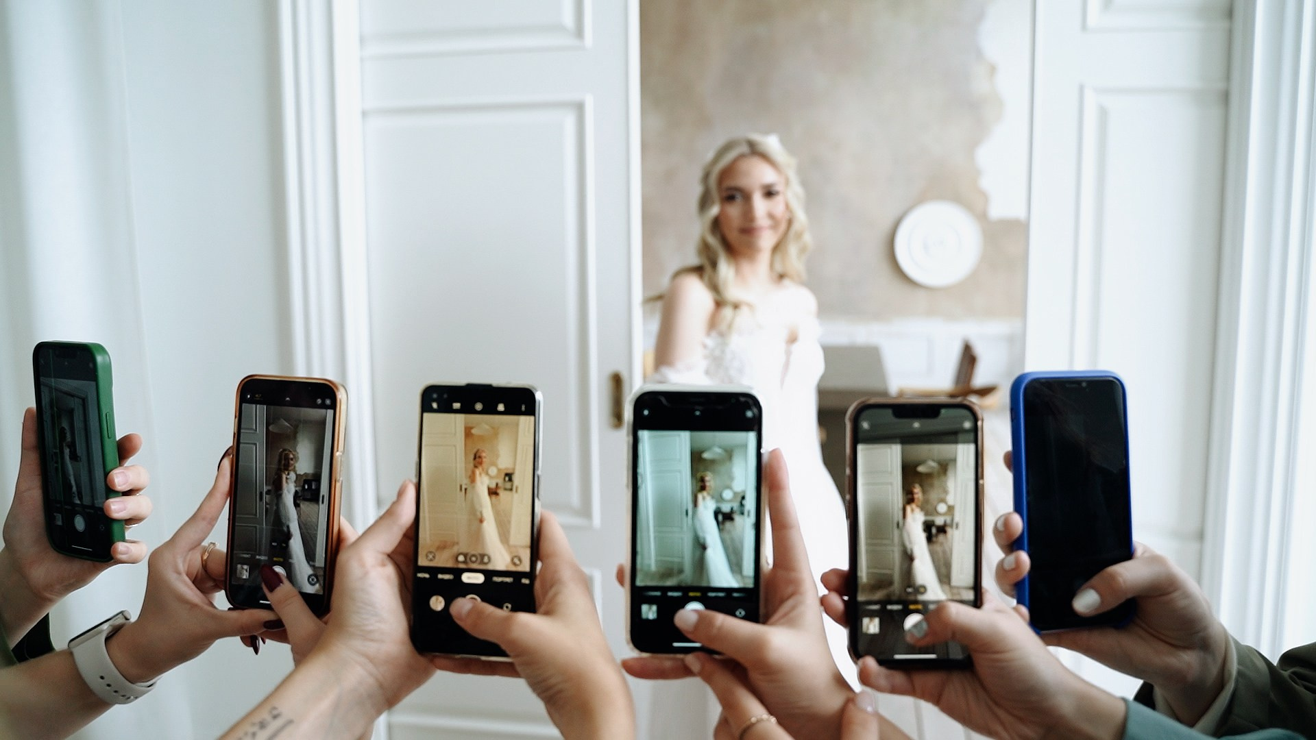 КОНТАКТЫ. Свадебный видеограф в Челябинске Константин Парфенов