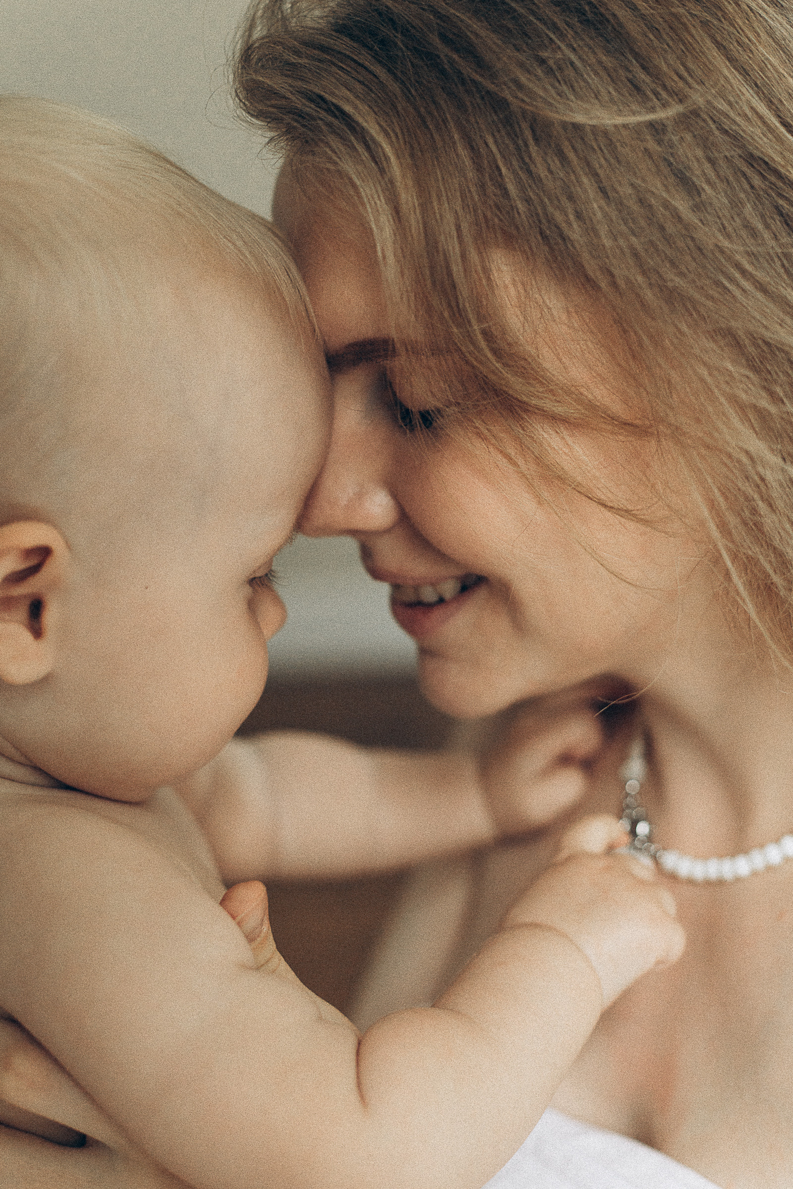 Света и Аглая. Семейный фотограф Тюмень Смирнова Юлия