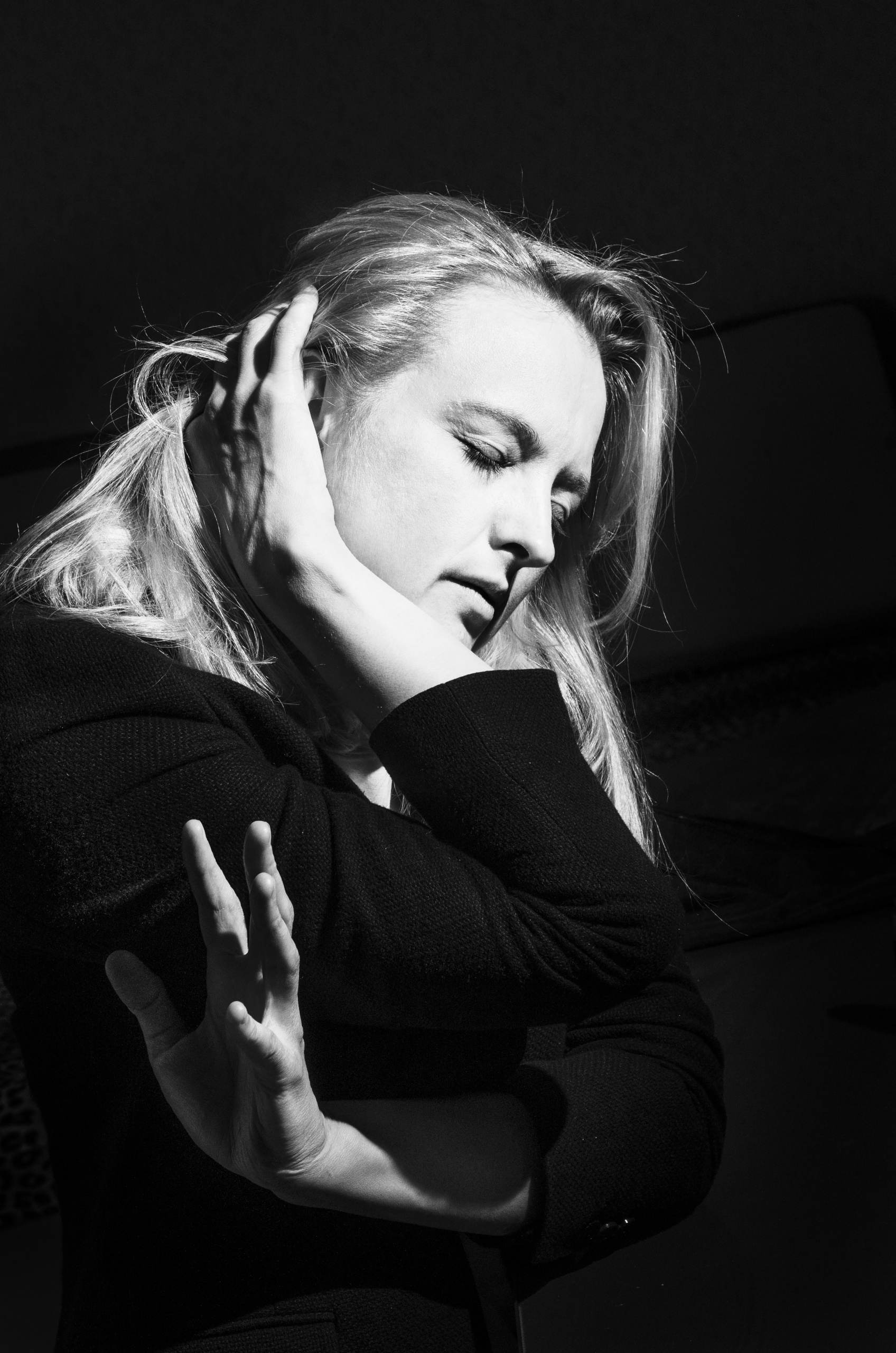 Портрет. Спасибо за проявленный интерес к моему творчеству! Меня зовут Россохат