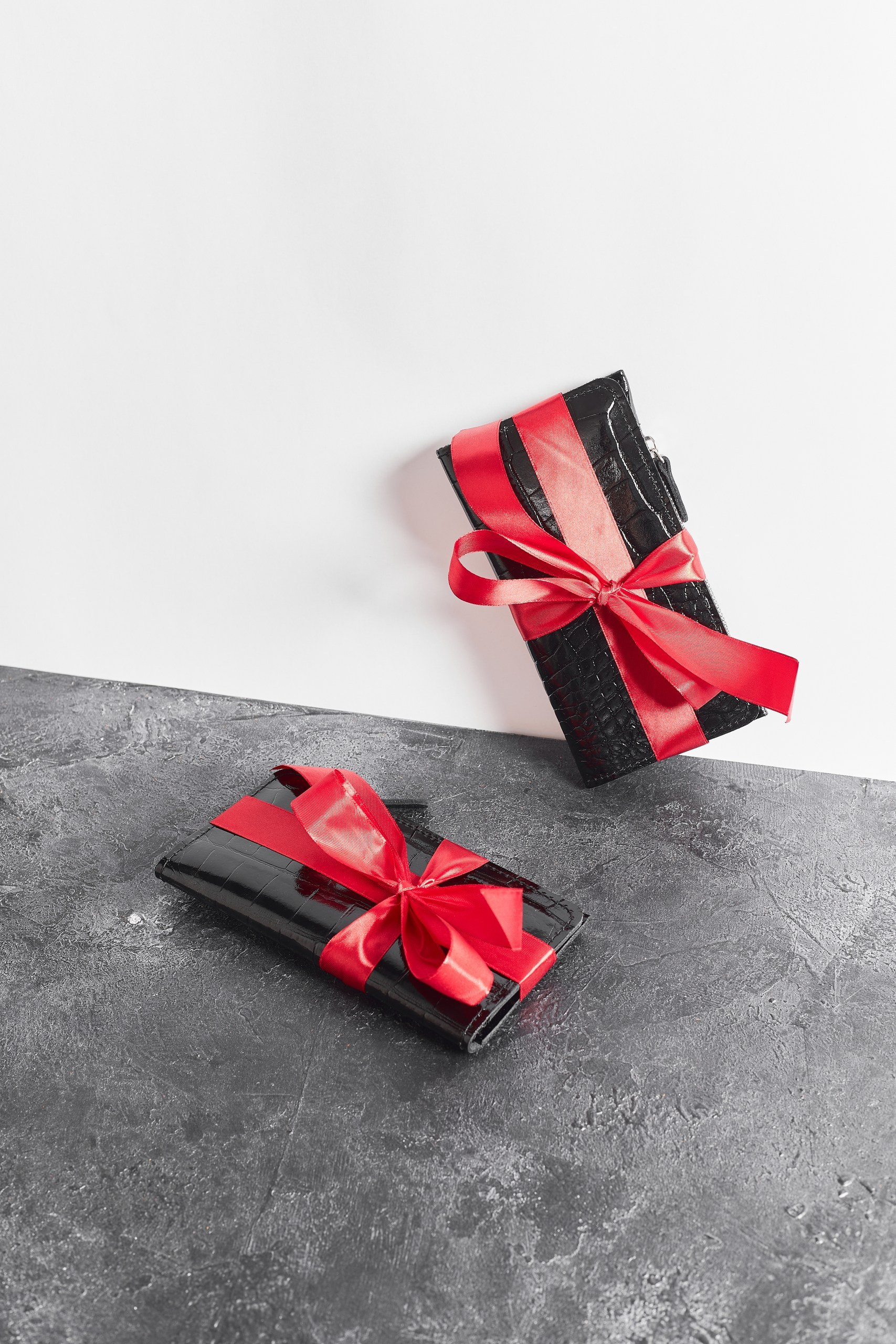 Модель 7КС04. Бренд Alligatore Biaco — это изящные изделия из натуральной кожи