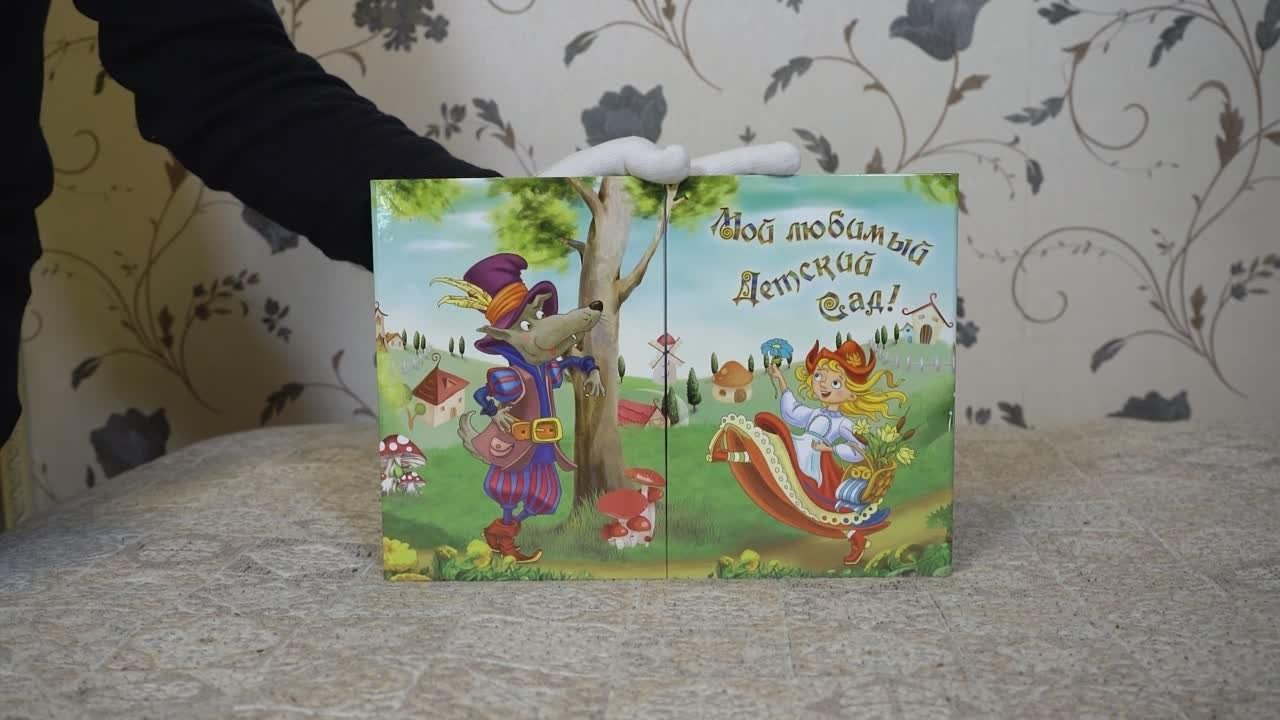 Выпускное трюмо детский сад г. Пермь. Михаил Соколов Выпускные альбомы для детских садов и школ в г. Пермь