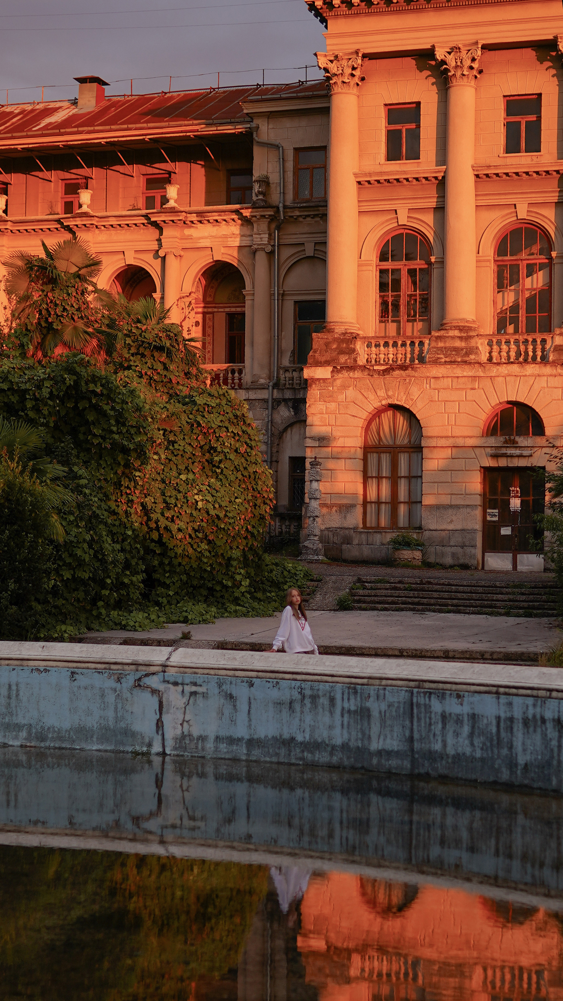 Санаторий Орджоникидзе. Милана Довгаль - семейный фотограф и видеограф  в Адлере и Сочи