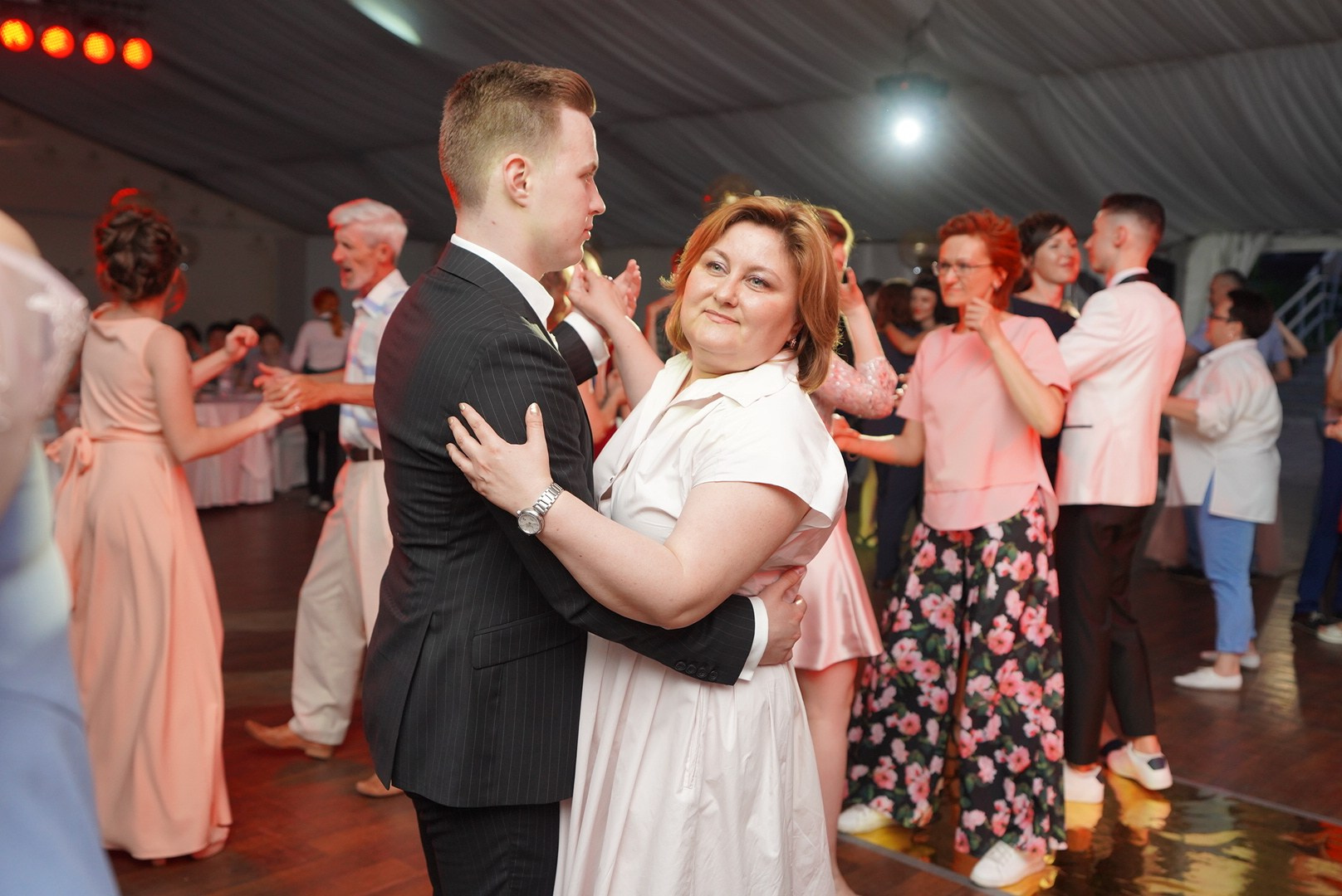 Съемка выпускного, Фотограф на выпускной, Выпускной в школе, Как организовать съемку выпускного, Самому снять выпускной ребёнка. Фотограф в Тольятти Андрей Медведев