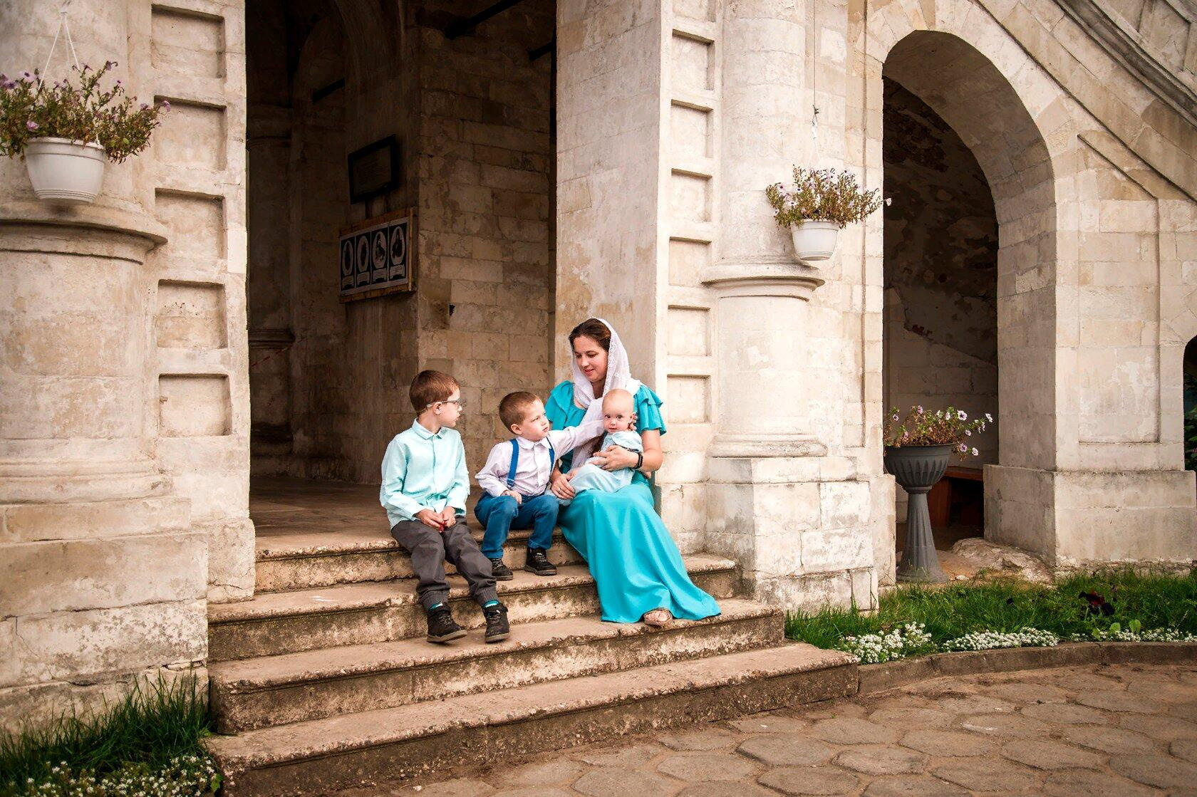 Услуги. Женский фотограф Крещение Венчание Москва Брянск