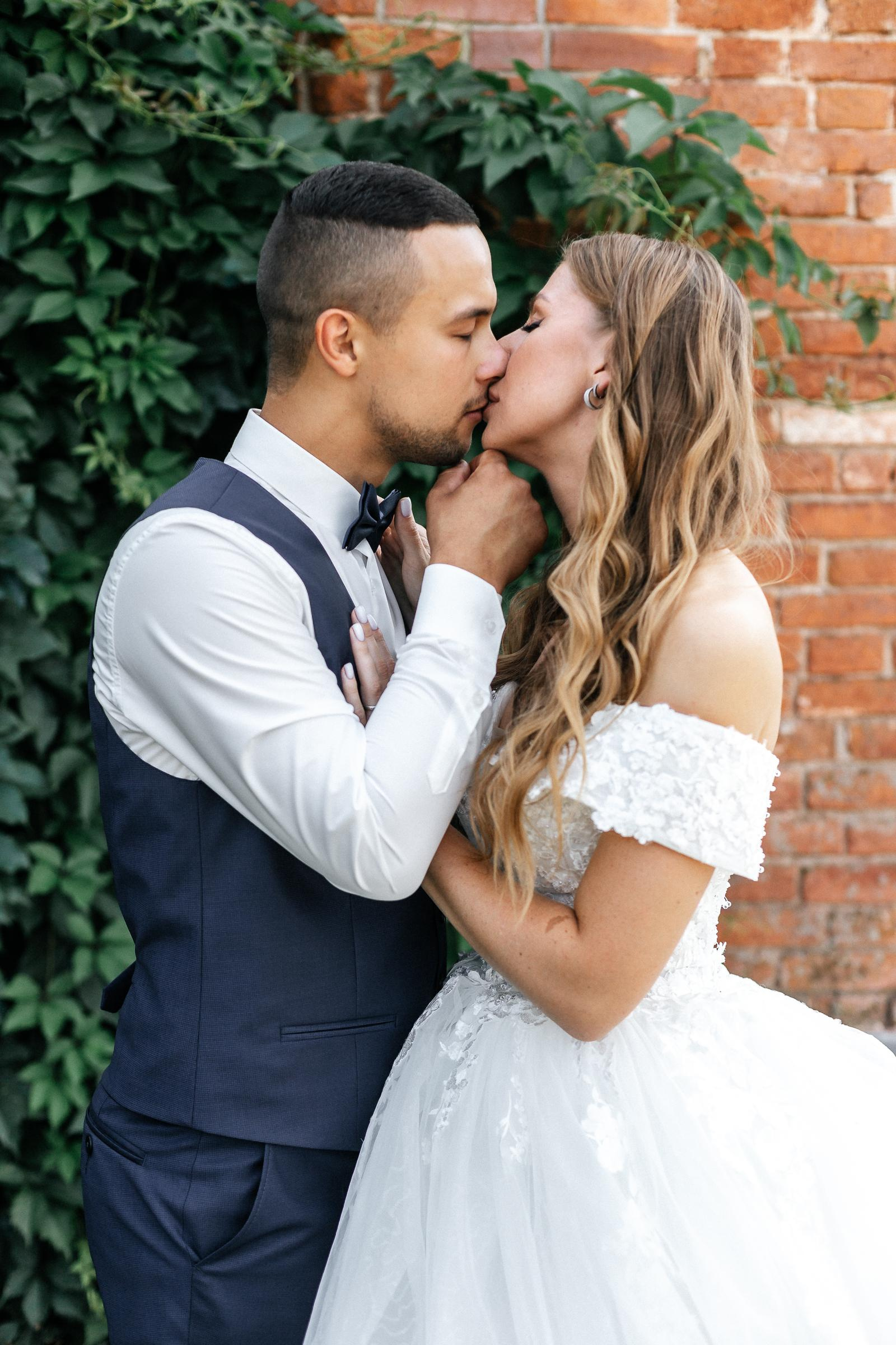 Свадебный фотограф в Воронеже Денис Коровин