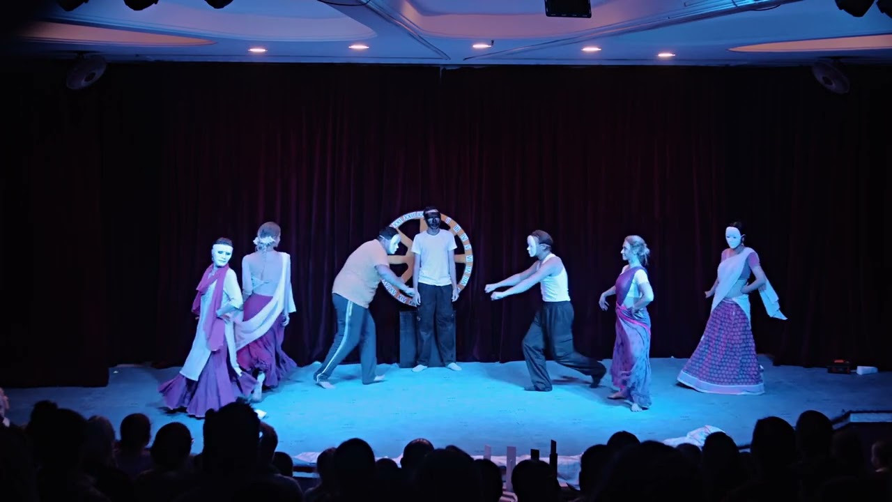 Спектакль «3 послания Нарада Муни». Арт-фотограф Евгений Матвиенко