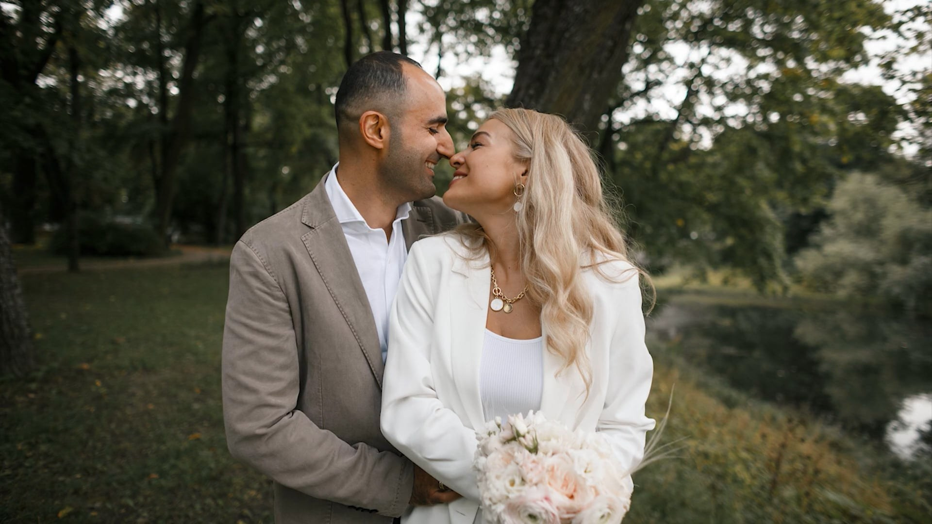 Свадебные клипы, фильмы. Свадебный фотограф Игорь Брундасов 8PHOTO на свадьбу венчание загс СПб