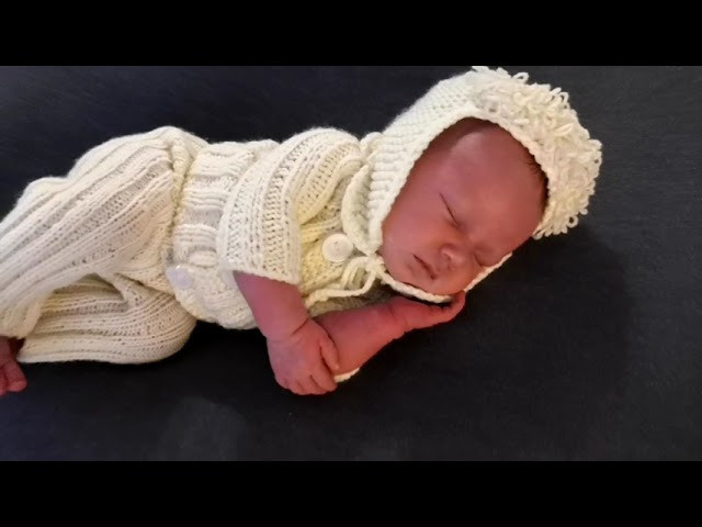 Съемки новорожденных. Фотограф новорожденных в Нижневартовске Лара Курдюкова