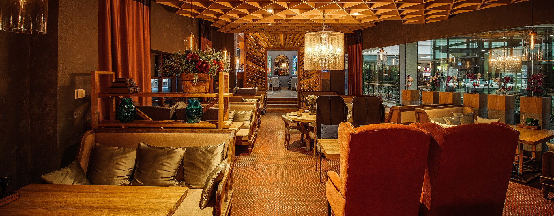 Сайт ресторана «Le Bourg 1905». VVMarketing — агентство визуального маркетинга