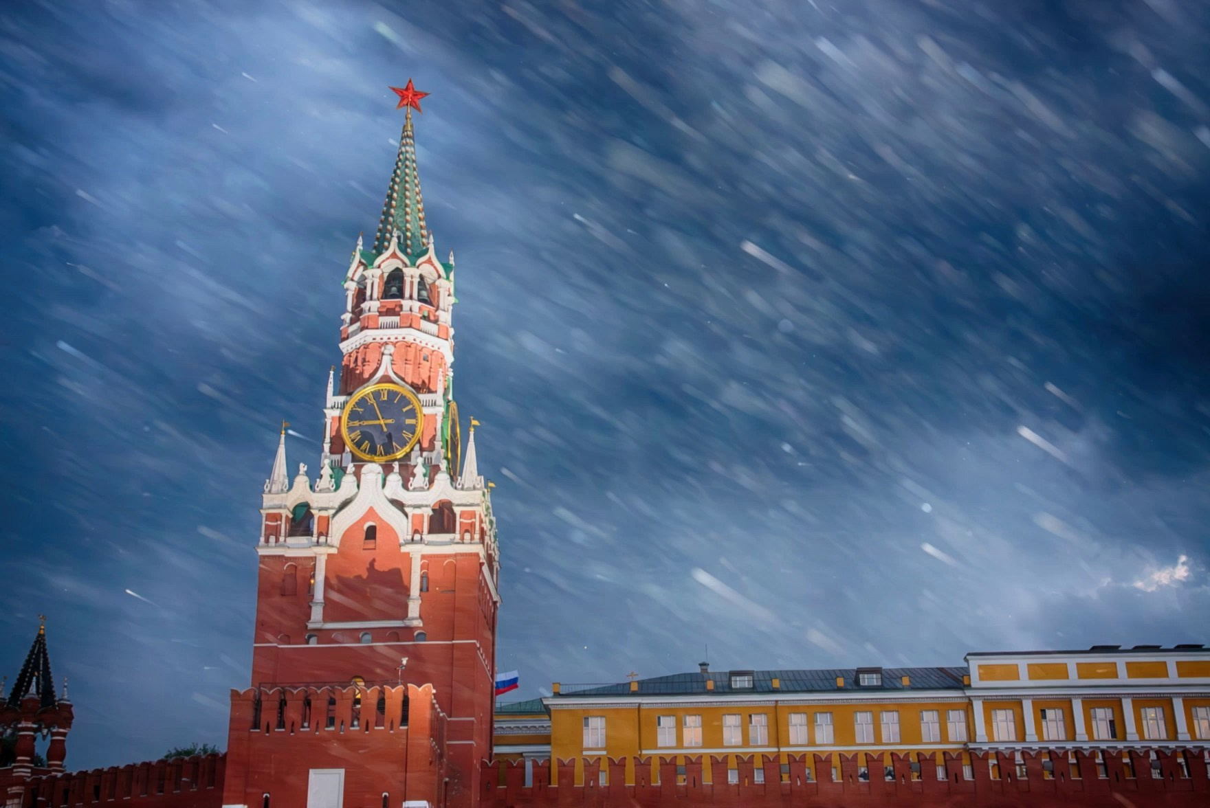 Выставка Москва оживает. 1000 куполов России, фотопроект Вадима Квятковского и Надежды Ельцовой