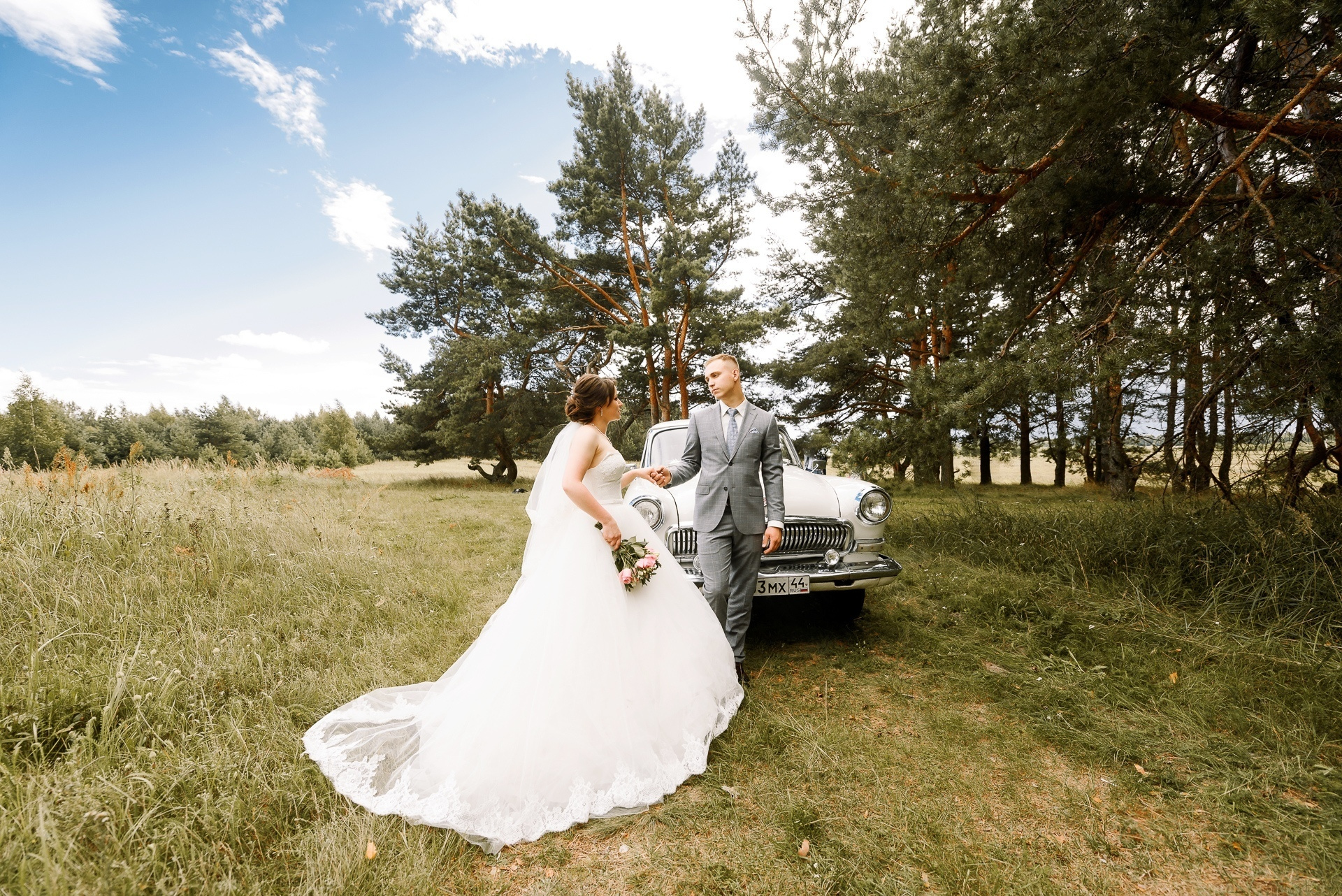 Прокат Аренда ретро автомобилей Волга ГАЗ 21  Кострома