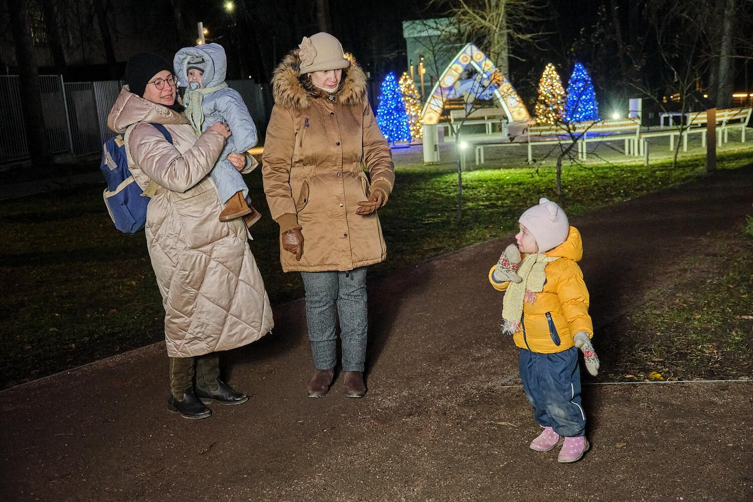 Новогодняя семейная фотосессия в Истре — SunDraw