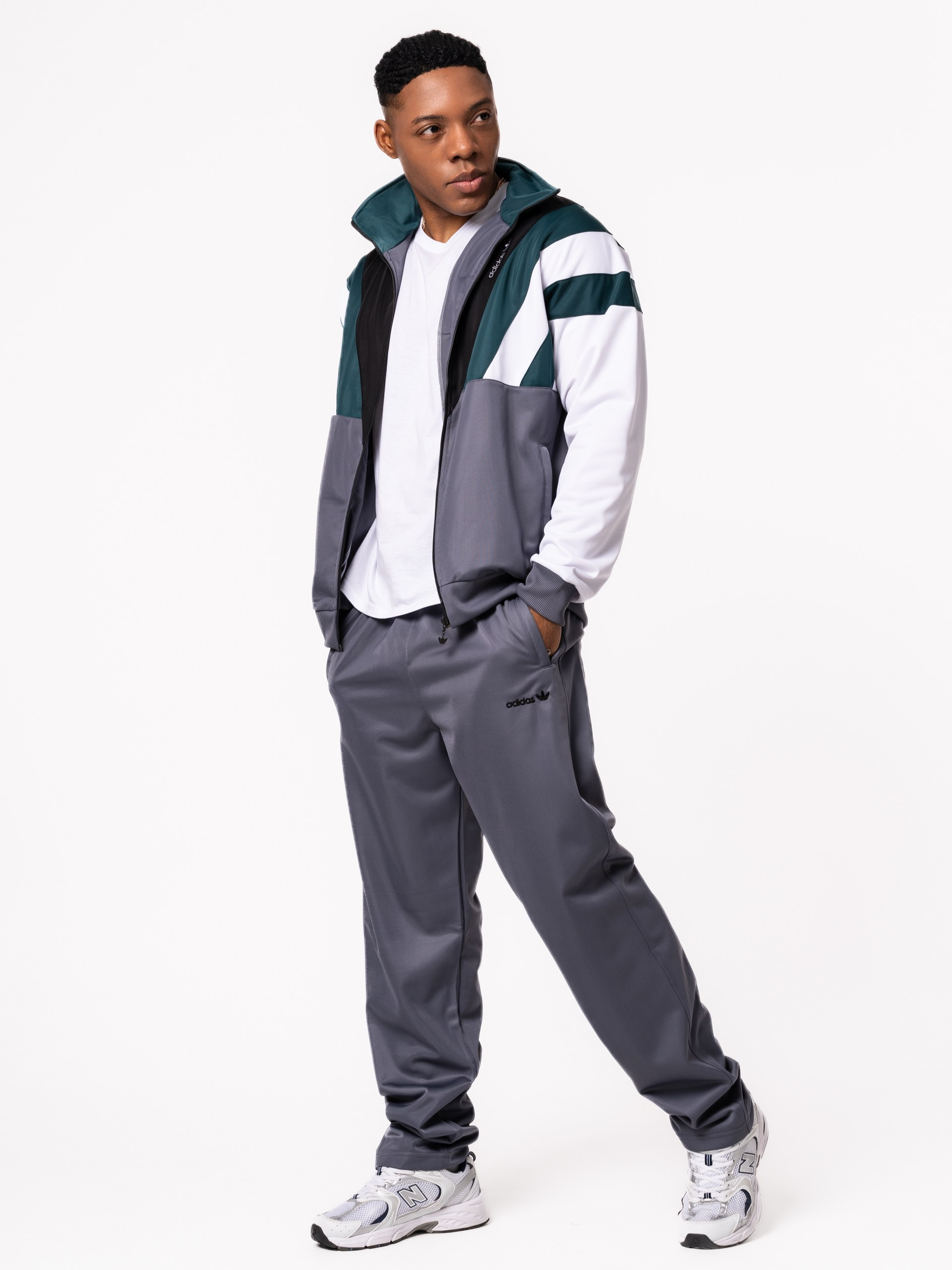 Сборная съёмка для маркетплейсов от CREATIVO PROD. Фото для маркетплейсов — CREATIVO.PROD Москва