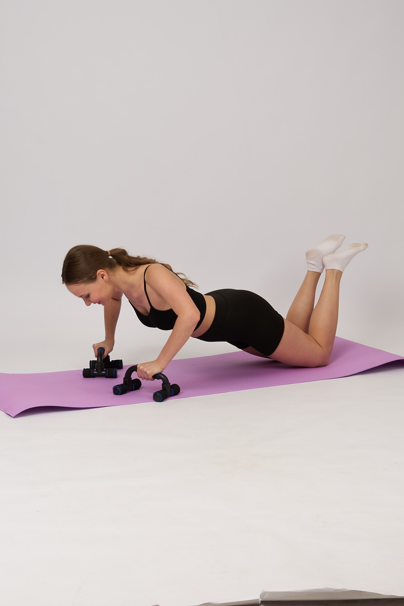 Екатерина К. Фото и видео продакшн в Москве — съемка для брендов и маркетплейсов