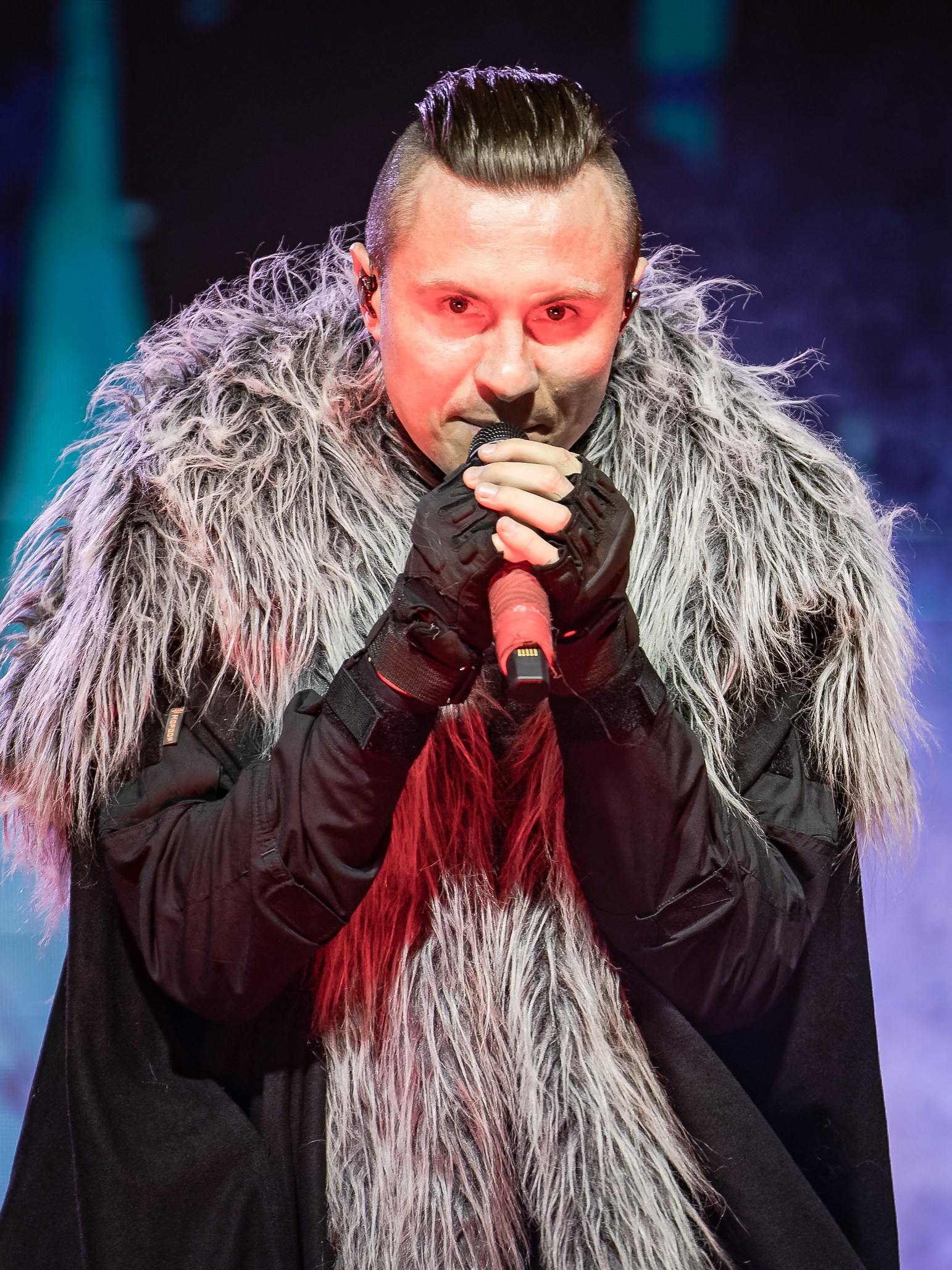 RADIOTAPOK. Крылья Сахалина. Фотограф. г. Южно-Сахалинск. Олег Толстов