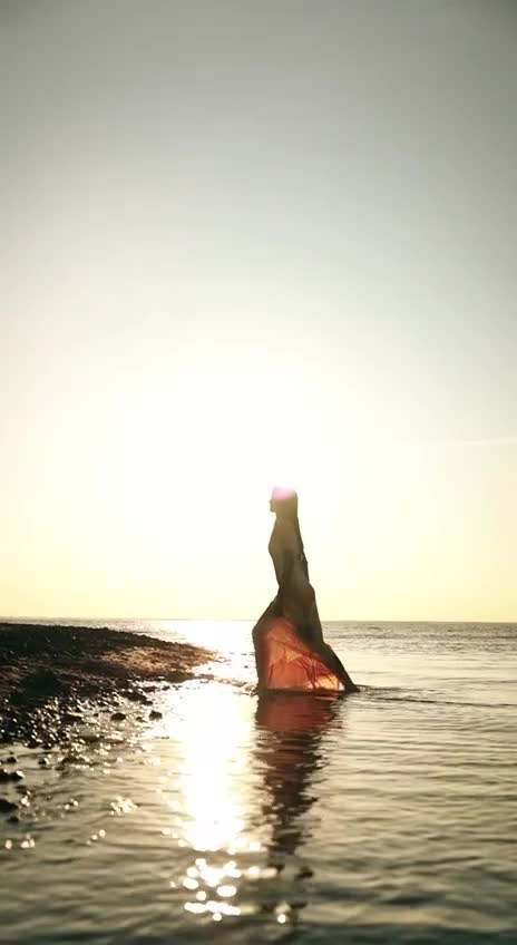 VIDEO. TUTSARKIS — Art Director | Stylist | Photographer