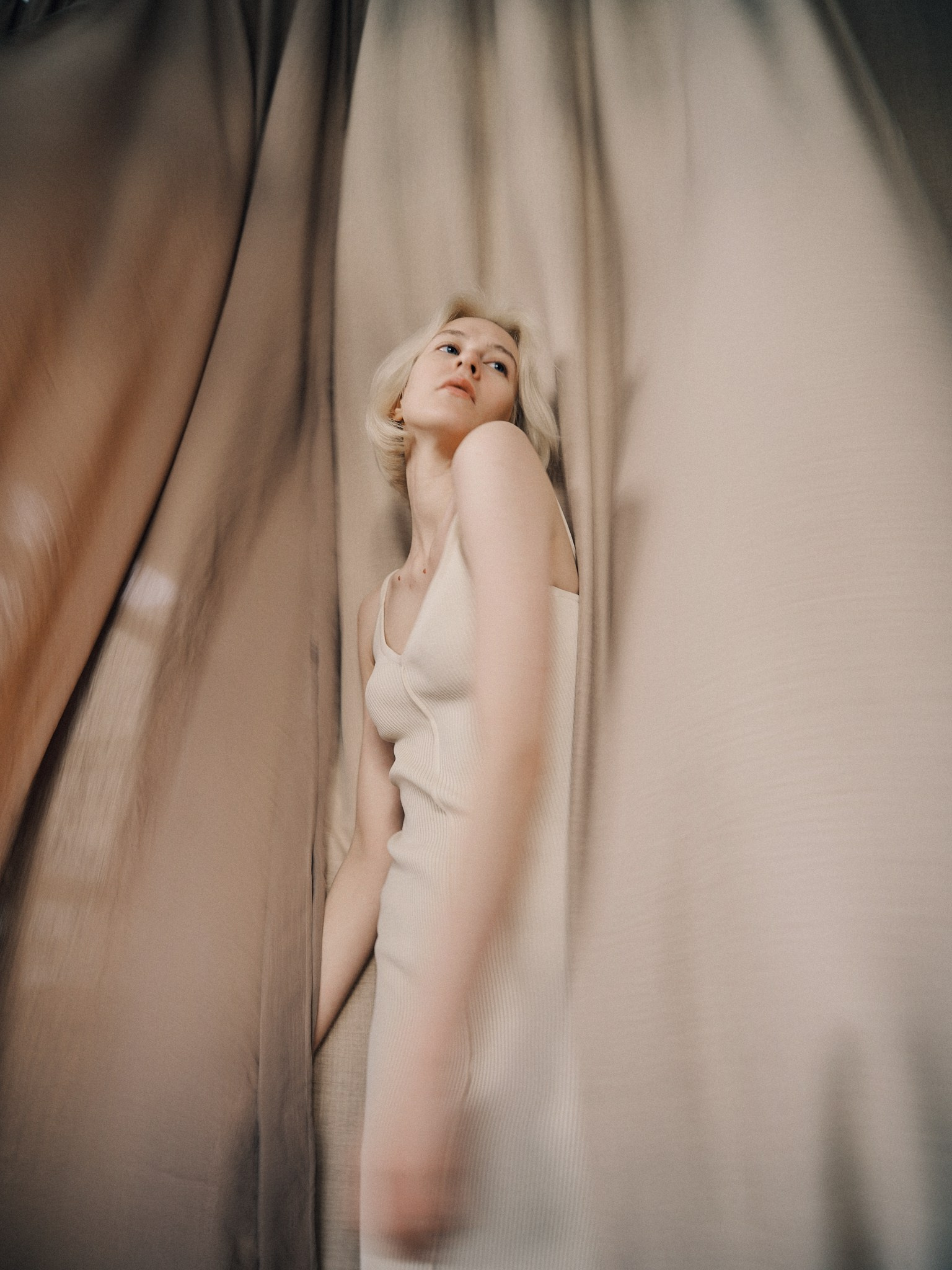 Минималистичная фотостудия в Барнауле. MN Studio