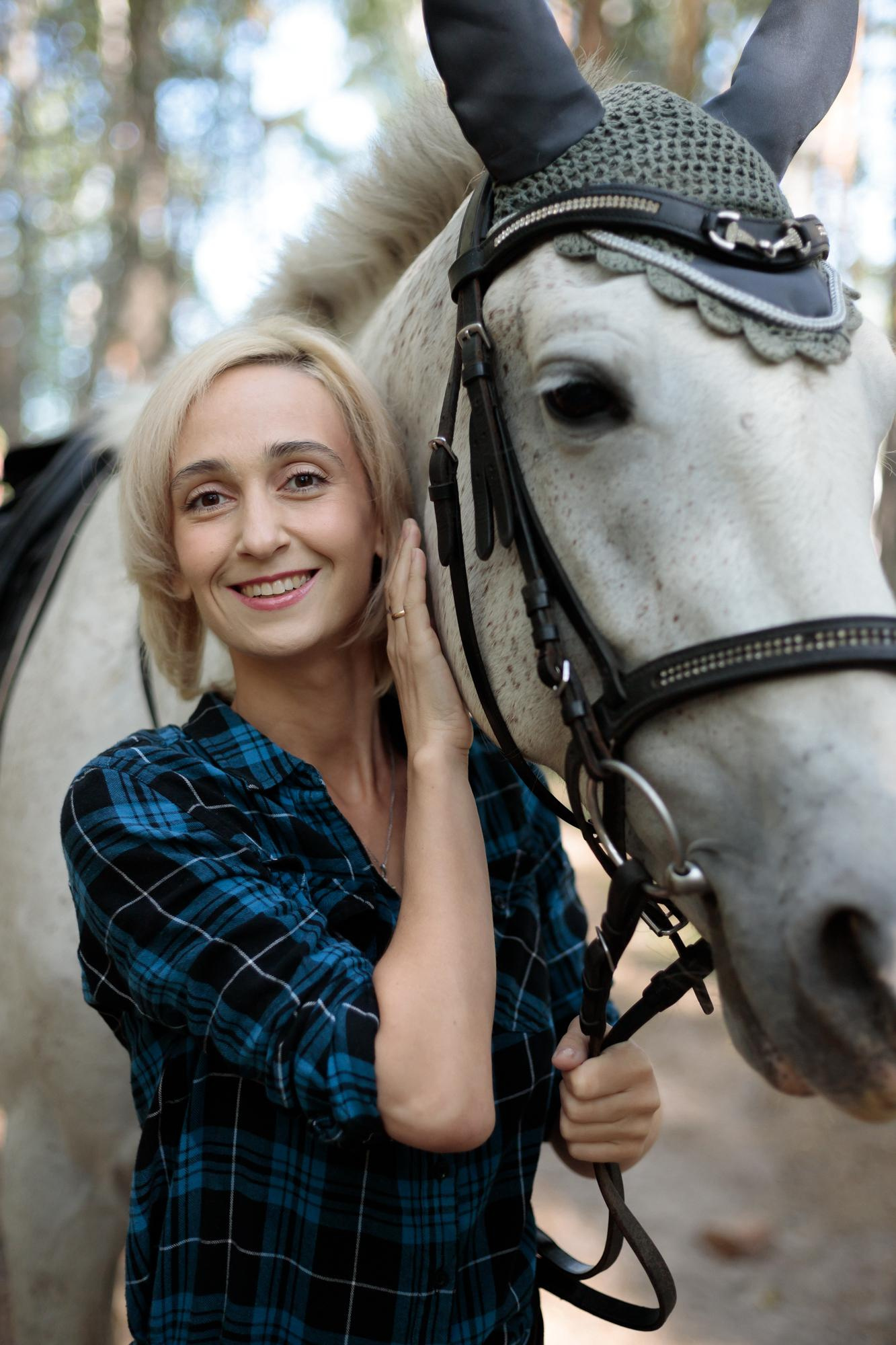 С лошадкой в лесу