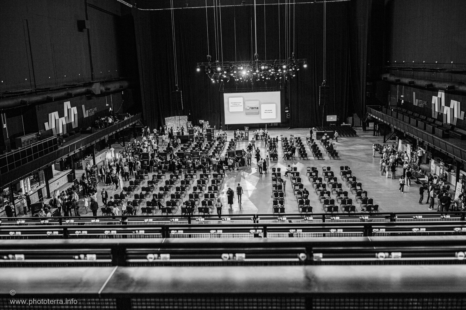Арт-док репротаж в БК Терра. Татьяна Корчагина. Фотограф, художник. Обучение фотографии