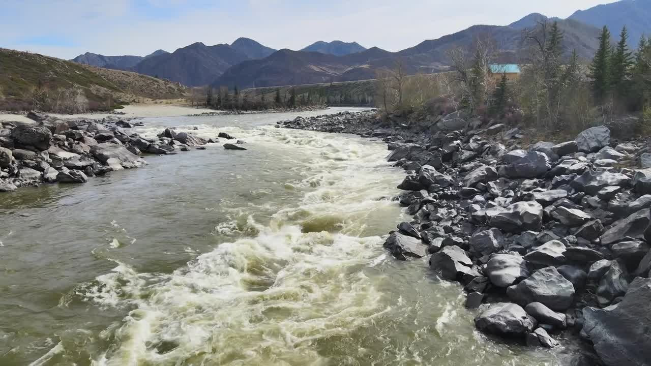 Майский тур. Новый уровень ваших путешествий по Алтаю