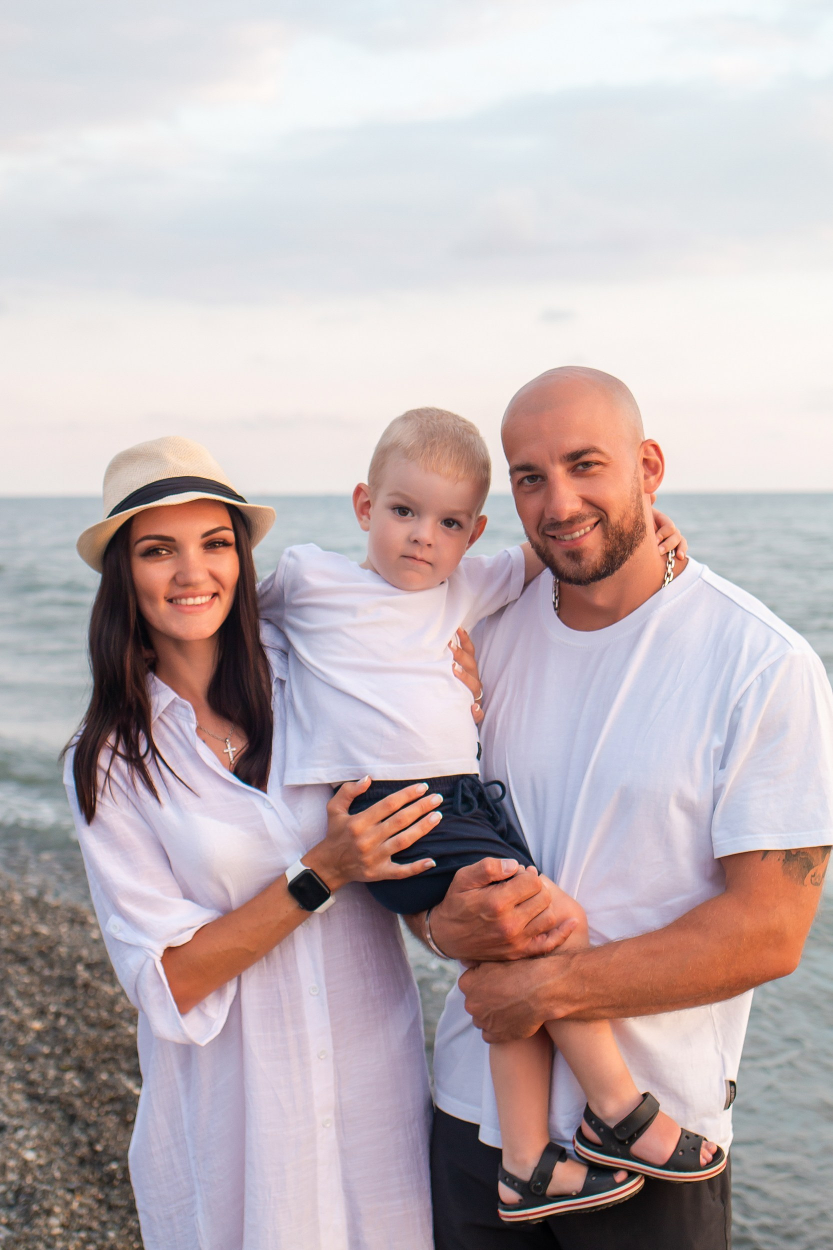 Семейная фотосессия на море в Адлере. Фотограф Сочи Адлер. Солькаева Анастасия
