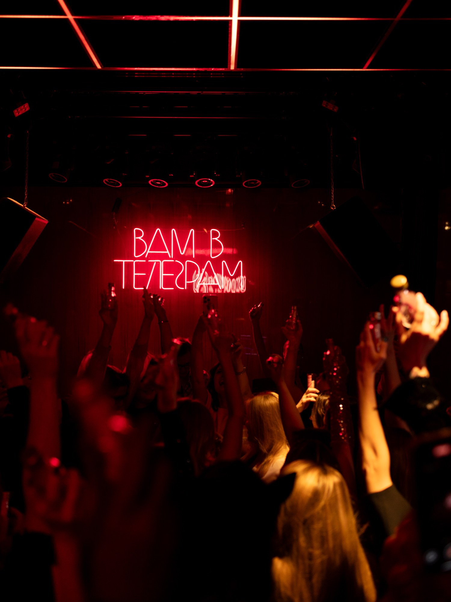 Нателеграмила. Фотограф в Москве Юрий Горячев