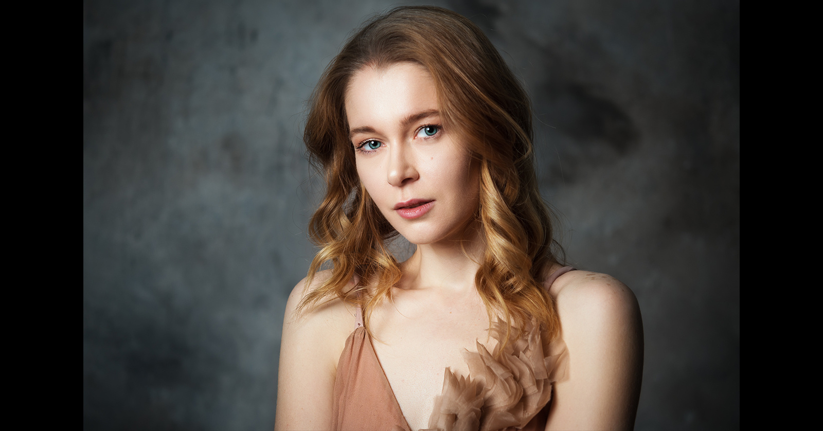 Women portrait. Svetlana Lapina, portrait photographer, San Francisco