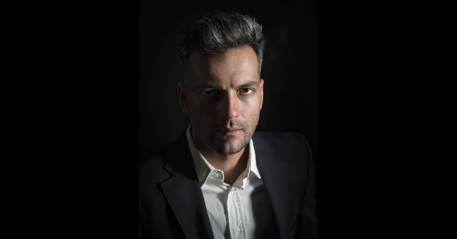 Men portrait. Svetlana Lapina, portrait photographer, San Francisco