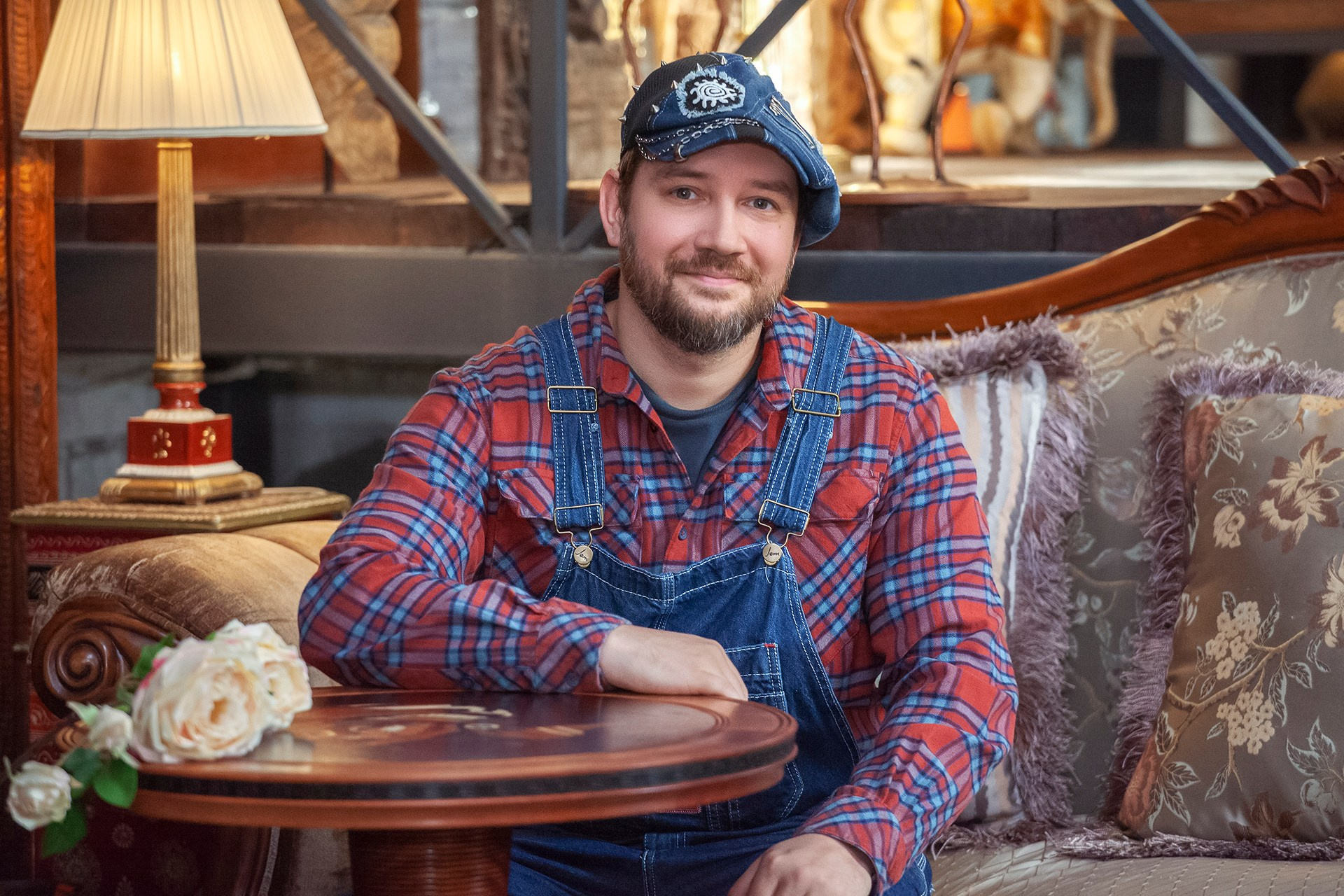 Информация об авторе. Halaywood.com