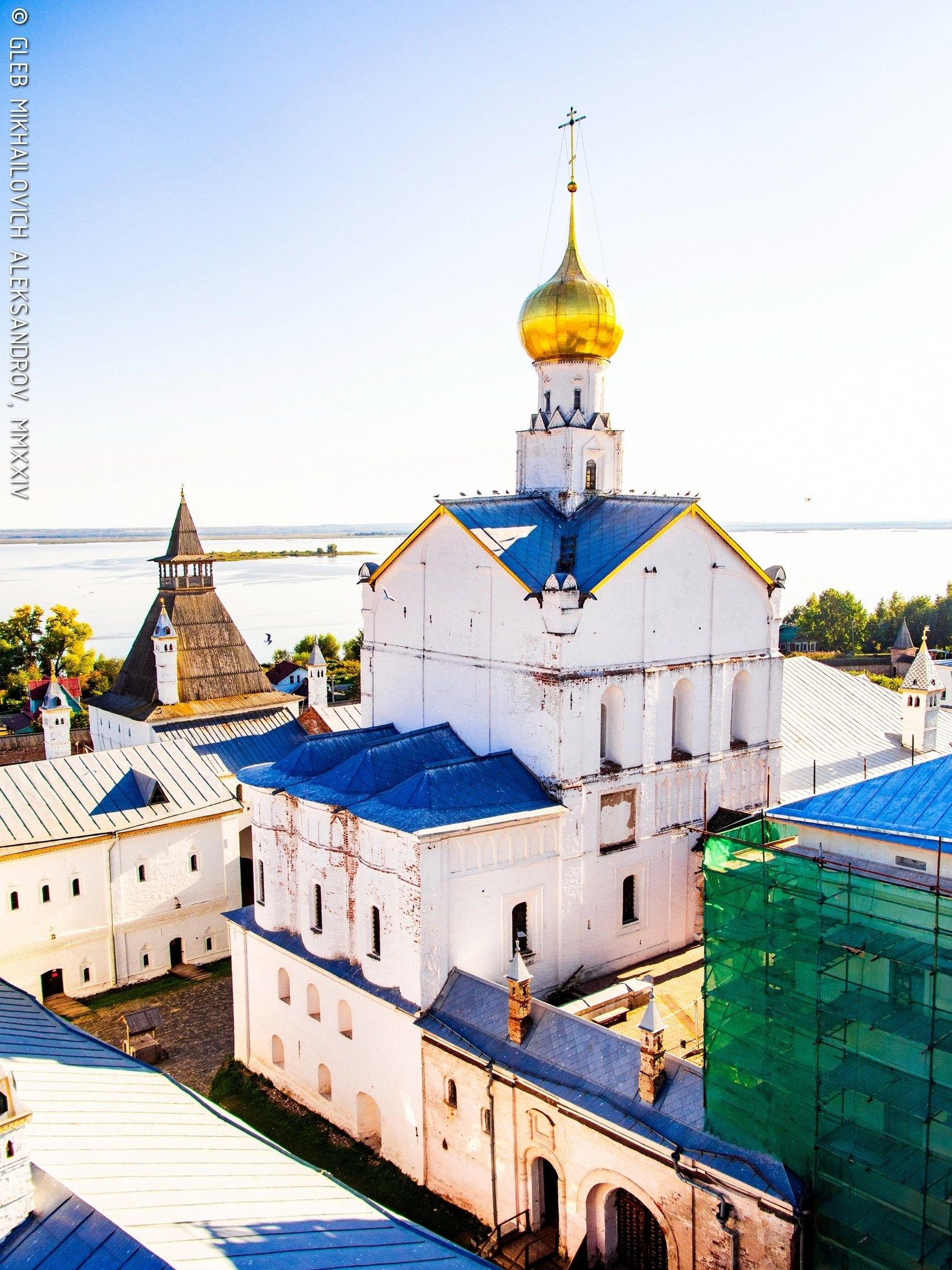 Соборы, церкви, часовни. Зодчество